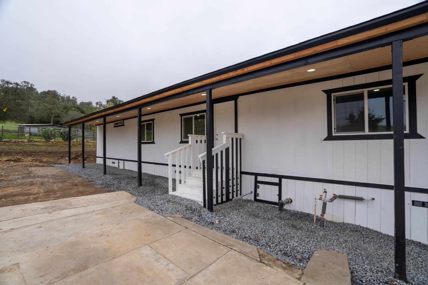 36712 Pebble Lane, Yokuts Valley, CA 93675