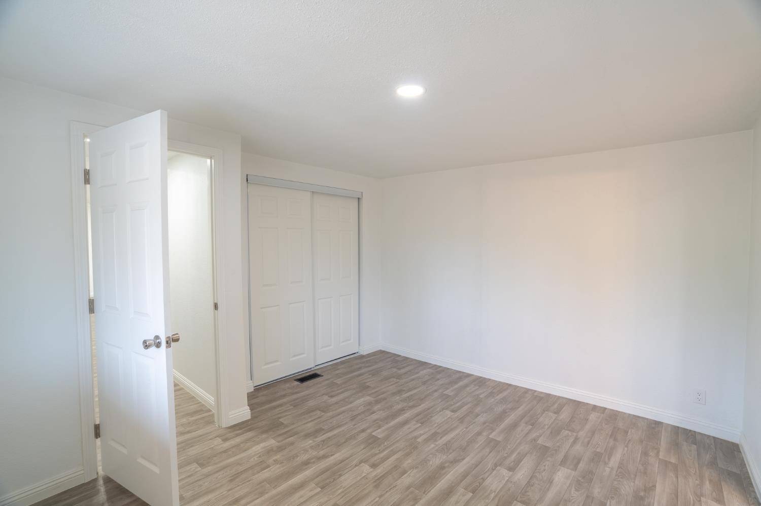 36712 Pebble Lane, Yokuts Valley, CA 93675