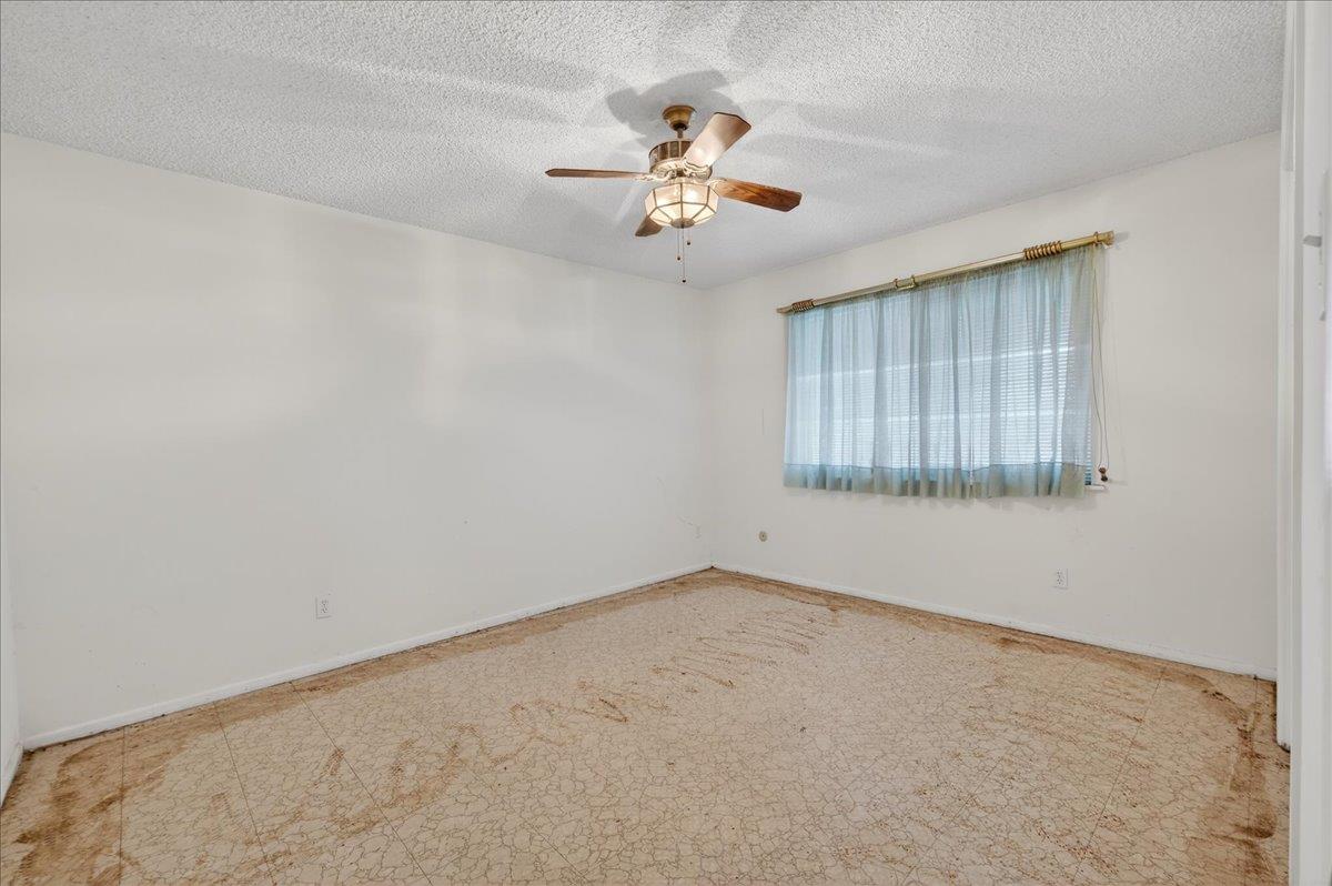 500 Friant Ct, Bakersfield, CA 93309