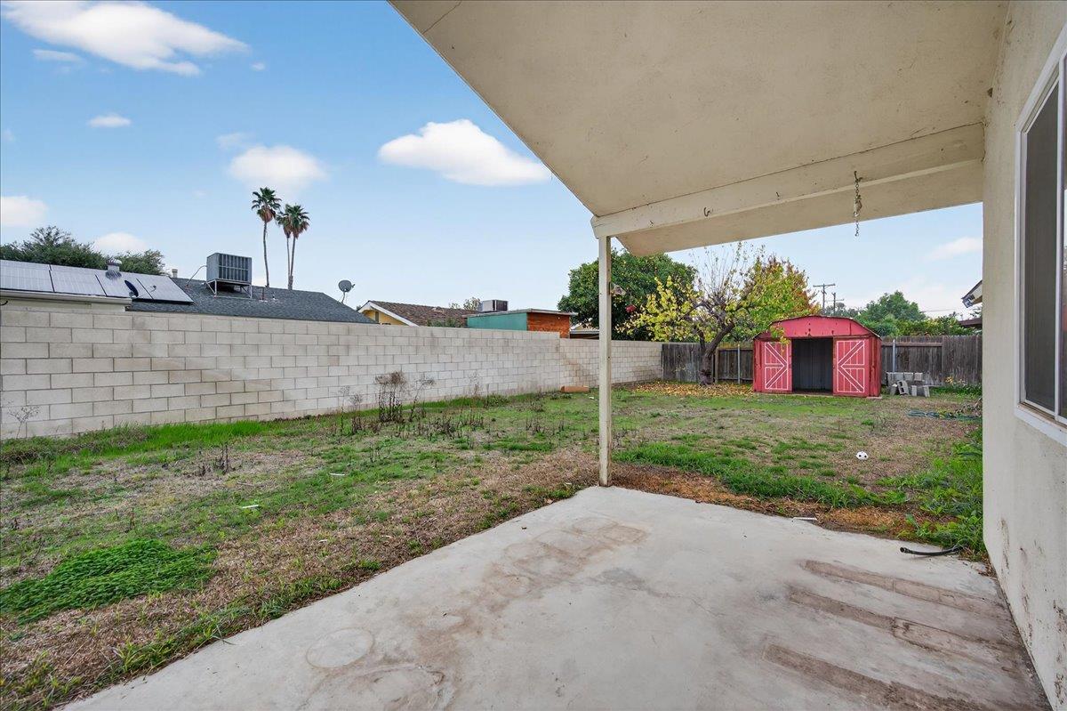 500 Friant Ct, Bakersfield, CA 93309