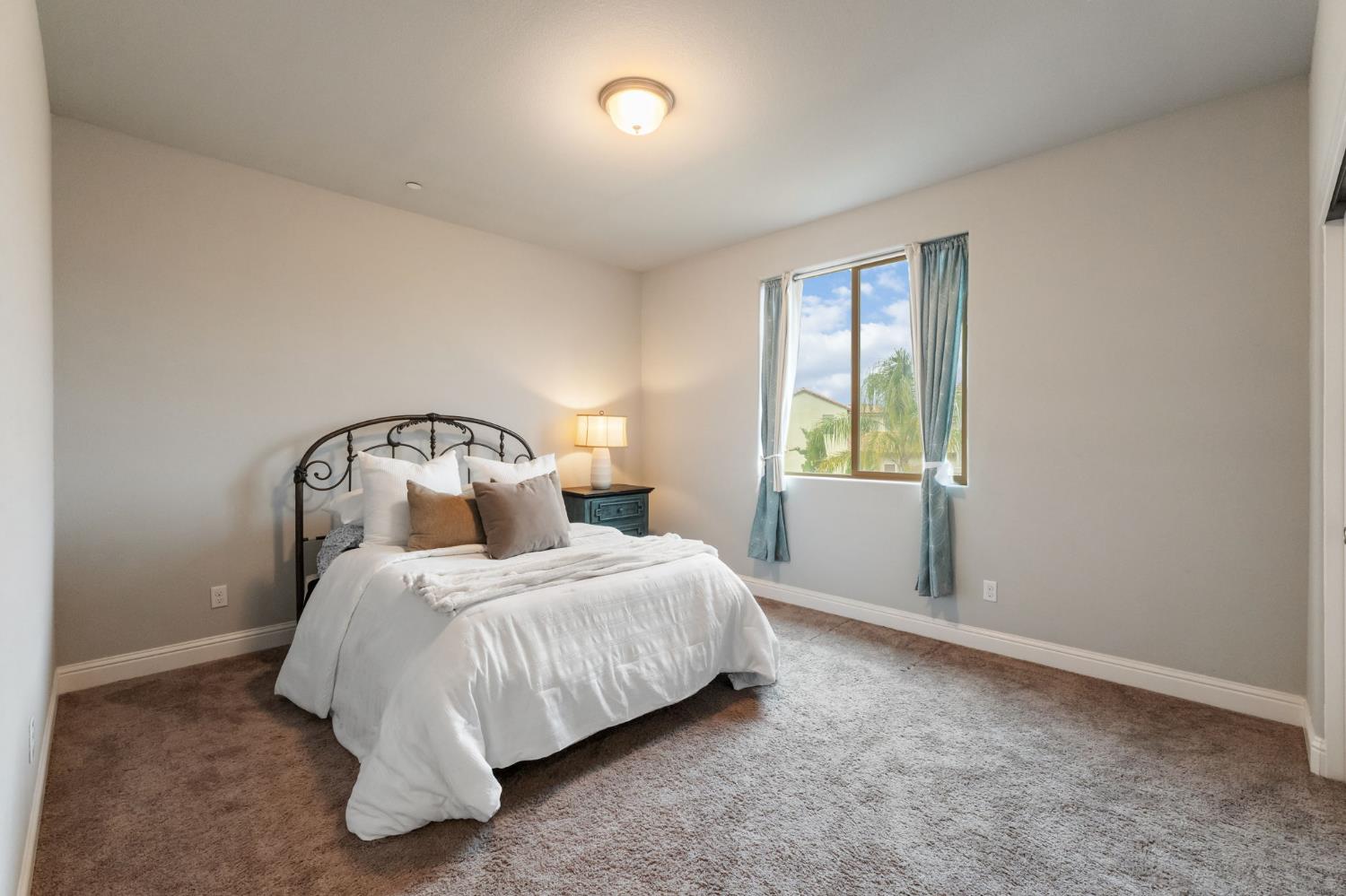 7330 E Princeton Ave, Fresno, CA 93737