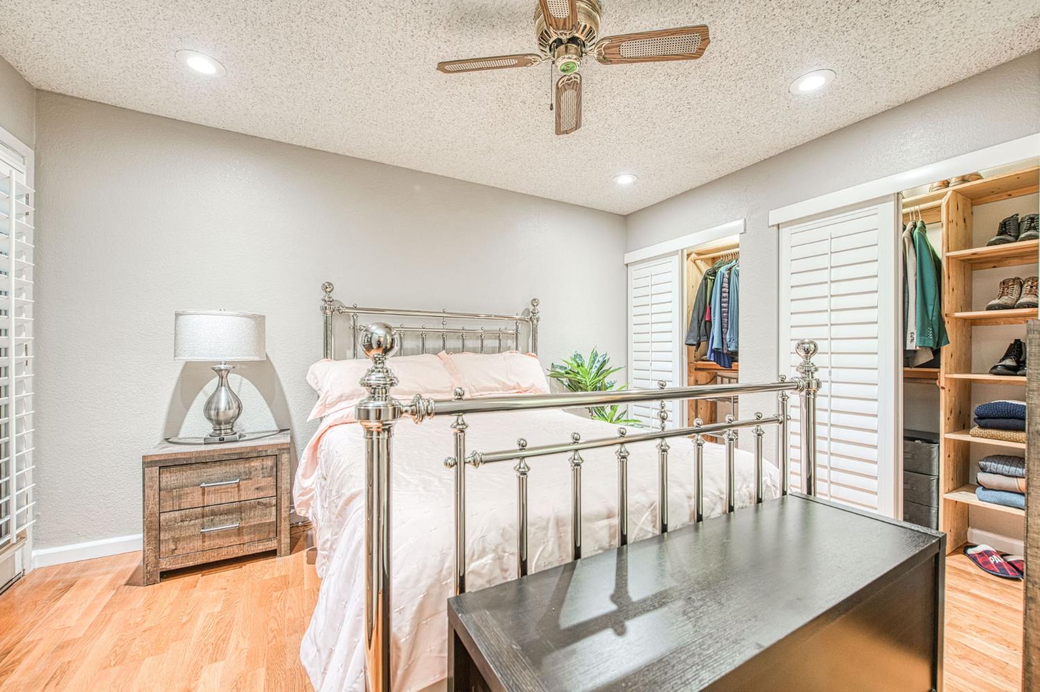 2715 N Marty Ave, Fresno, CA 93722