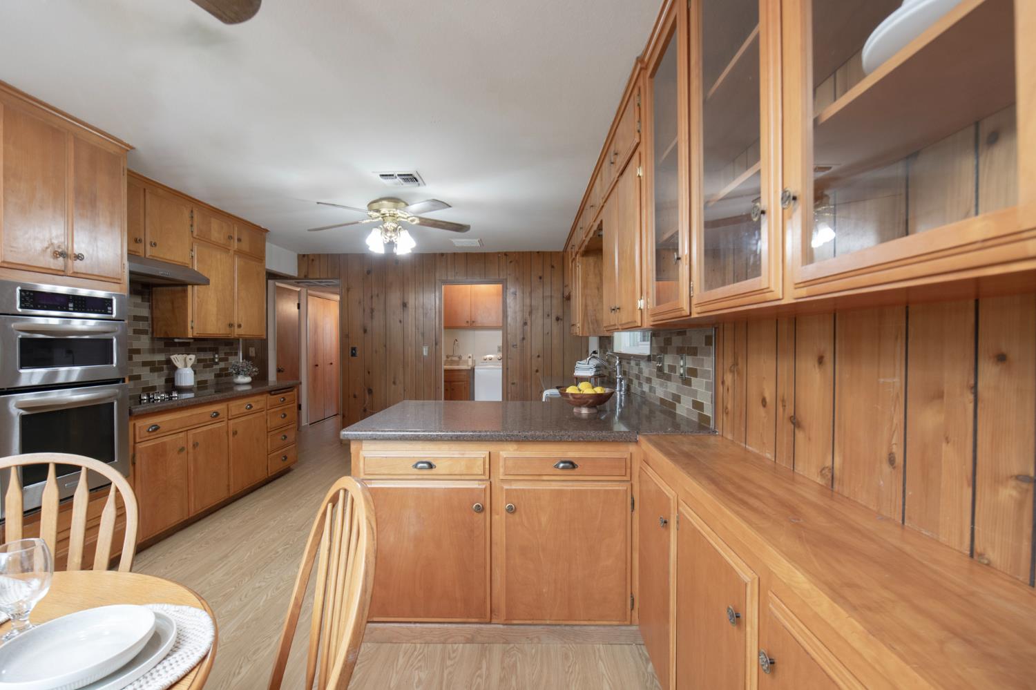 21256 Tollhouse Rd, Clovis, CA 93619