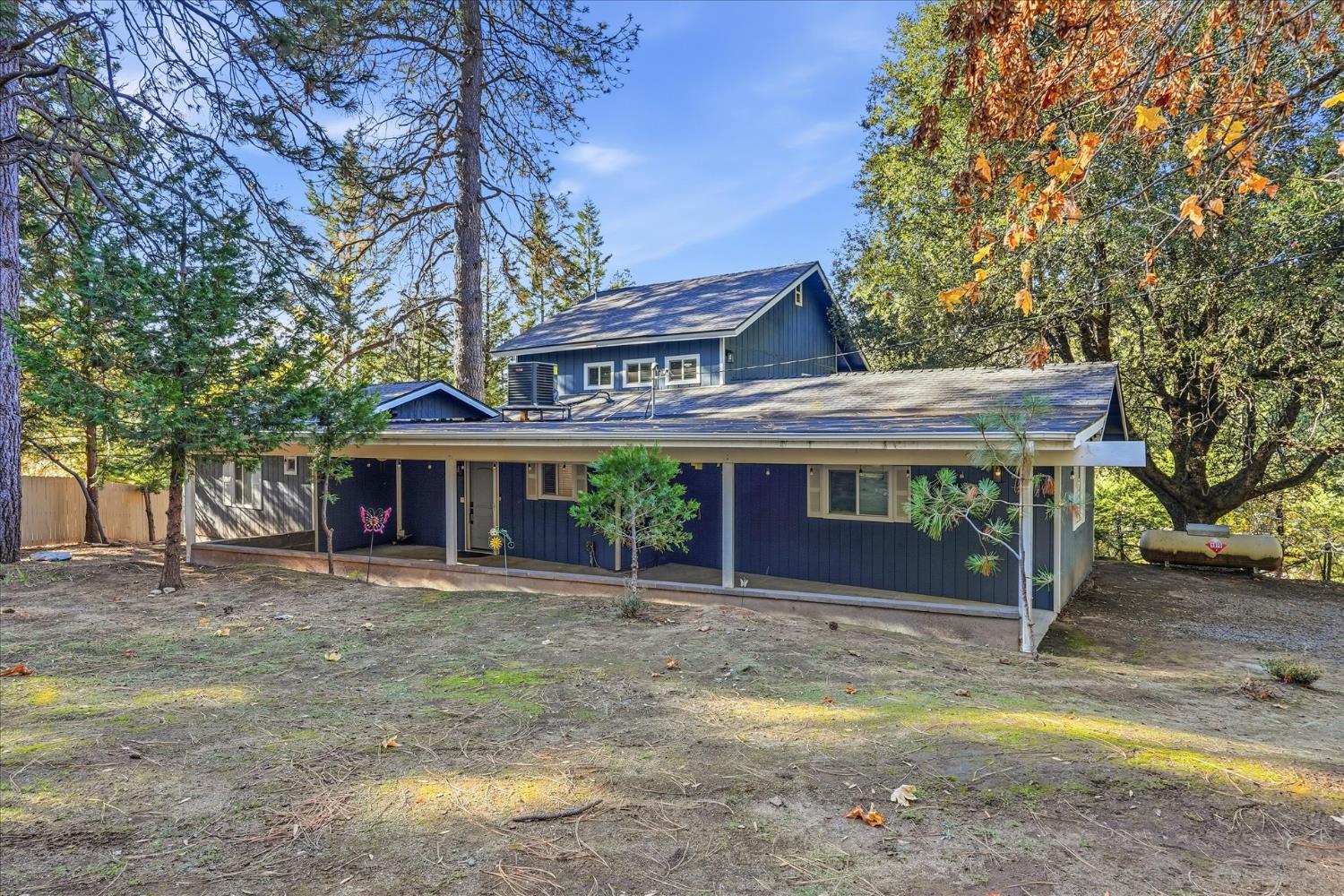 50722 Chu Ranch Rd, Oakhurst, CA 93644