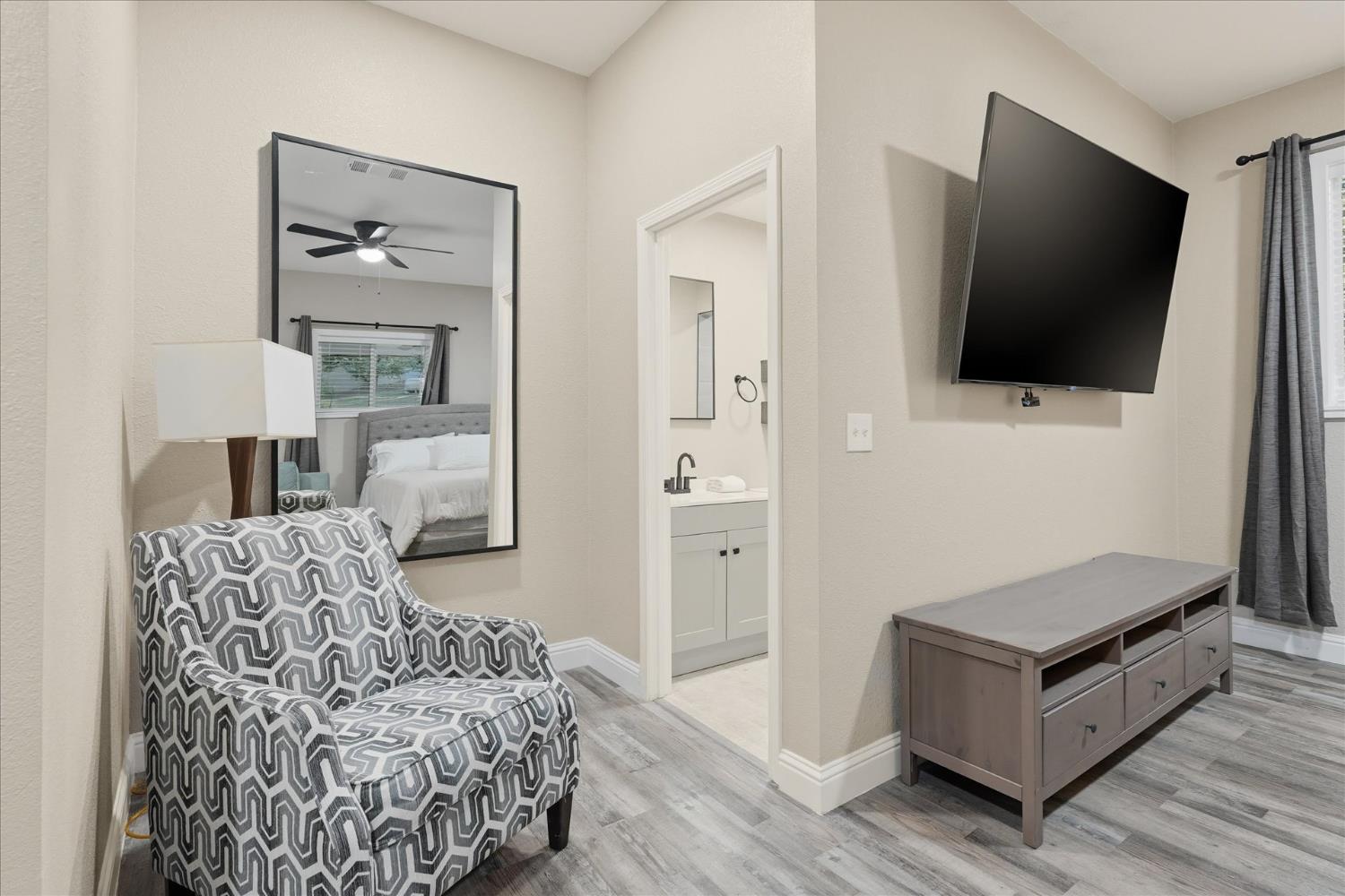 50722 Chu Ranch Rd, Oakhurst, CA 93644