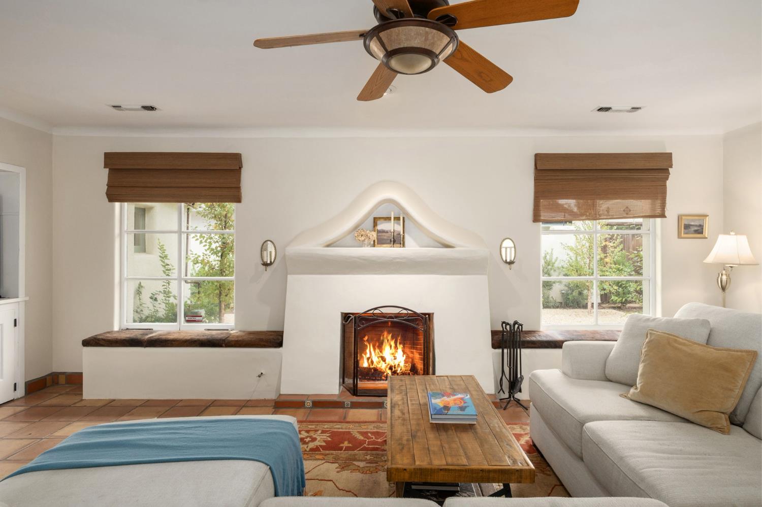 625 E Lansing Way, Fresno, CA 93704