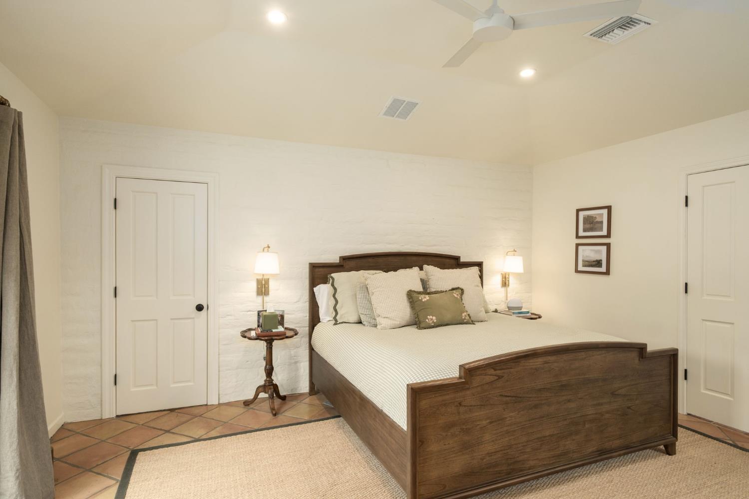 625 E Lansing Way, Fresno, CA 93704