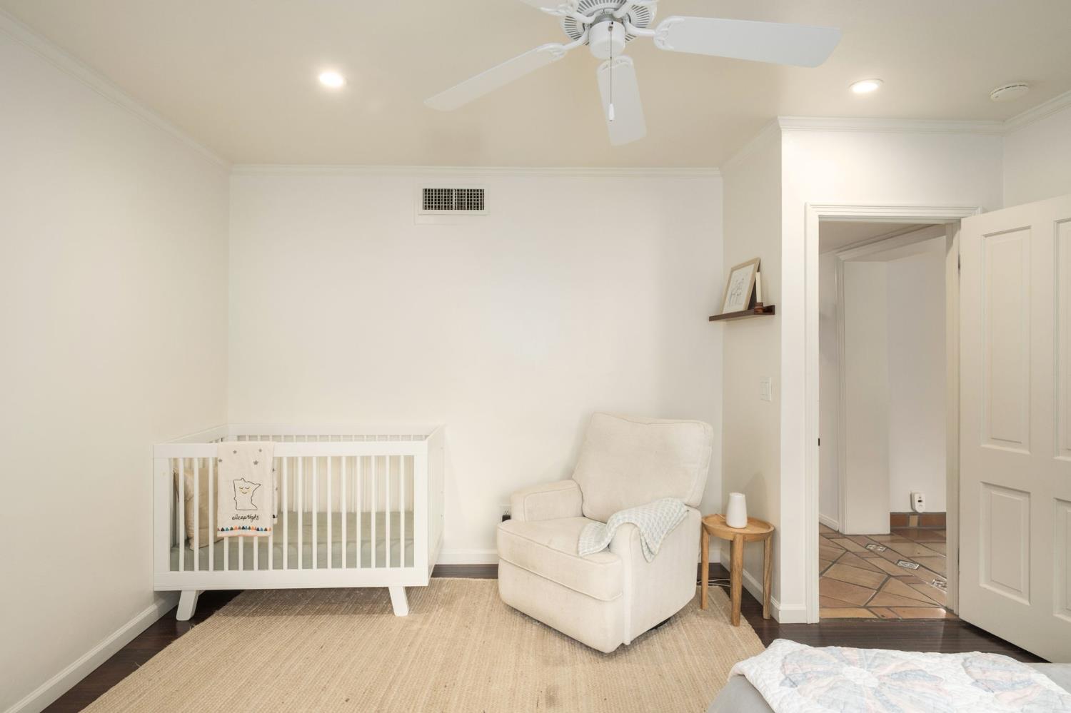 625 E Lansing Way, Fresno, CA 93704