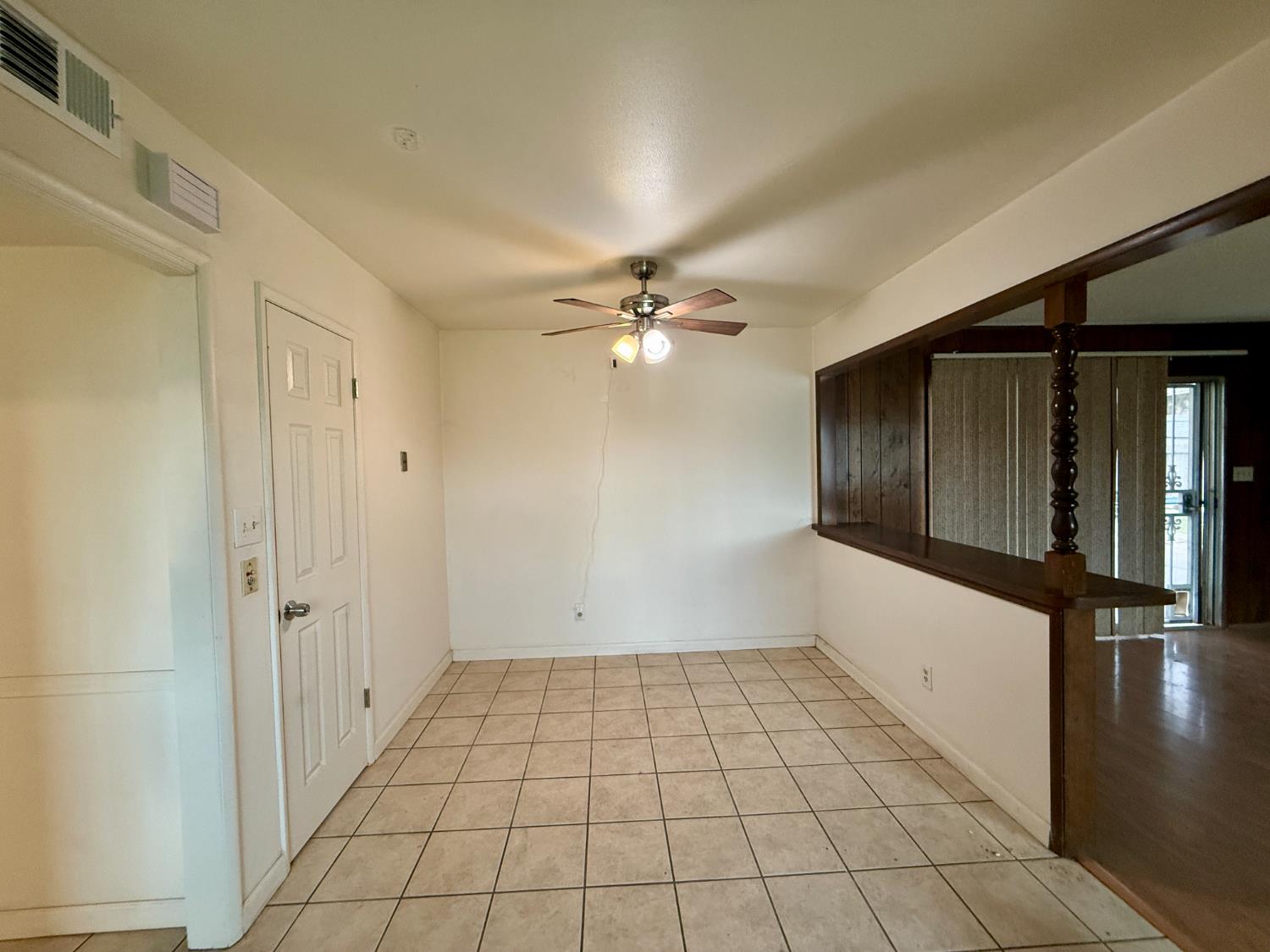 4382 N Crystal Ave, Fresno, CA 93705