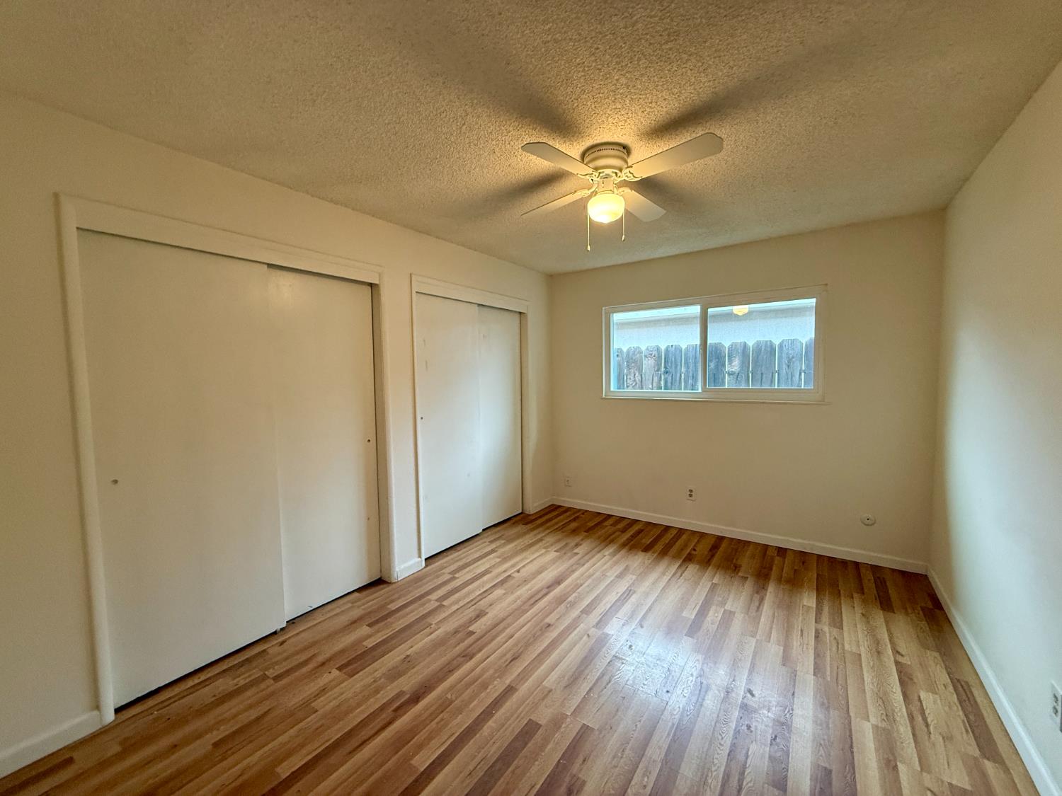 4382 N Crystal Ave, Fresno, CA 93705