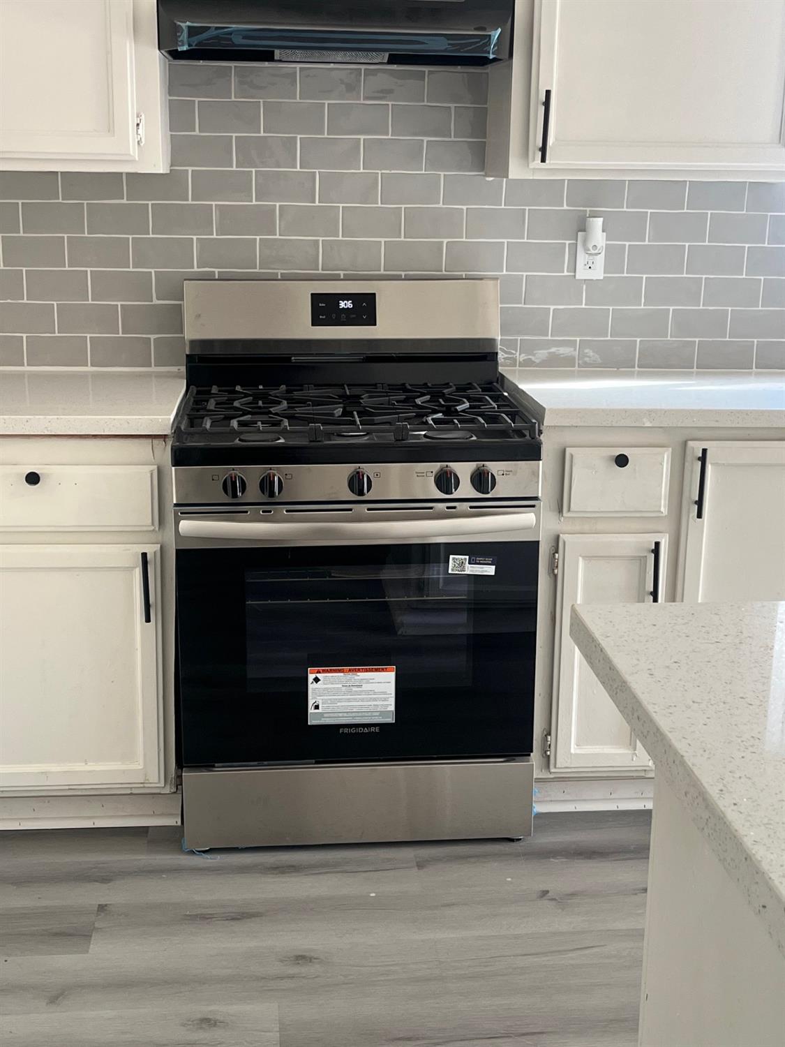 126 Clyde, Bakersfield, CA 93307