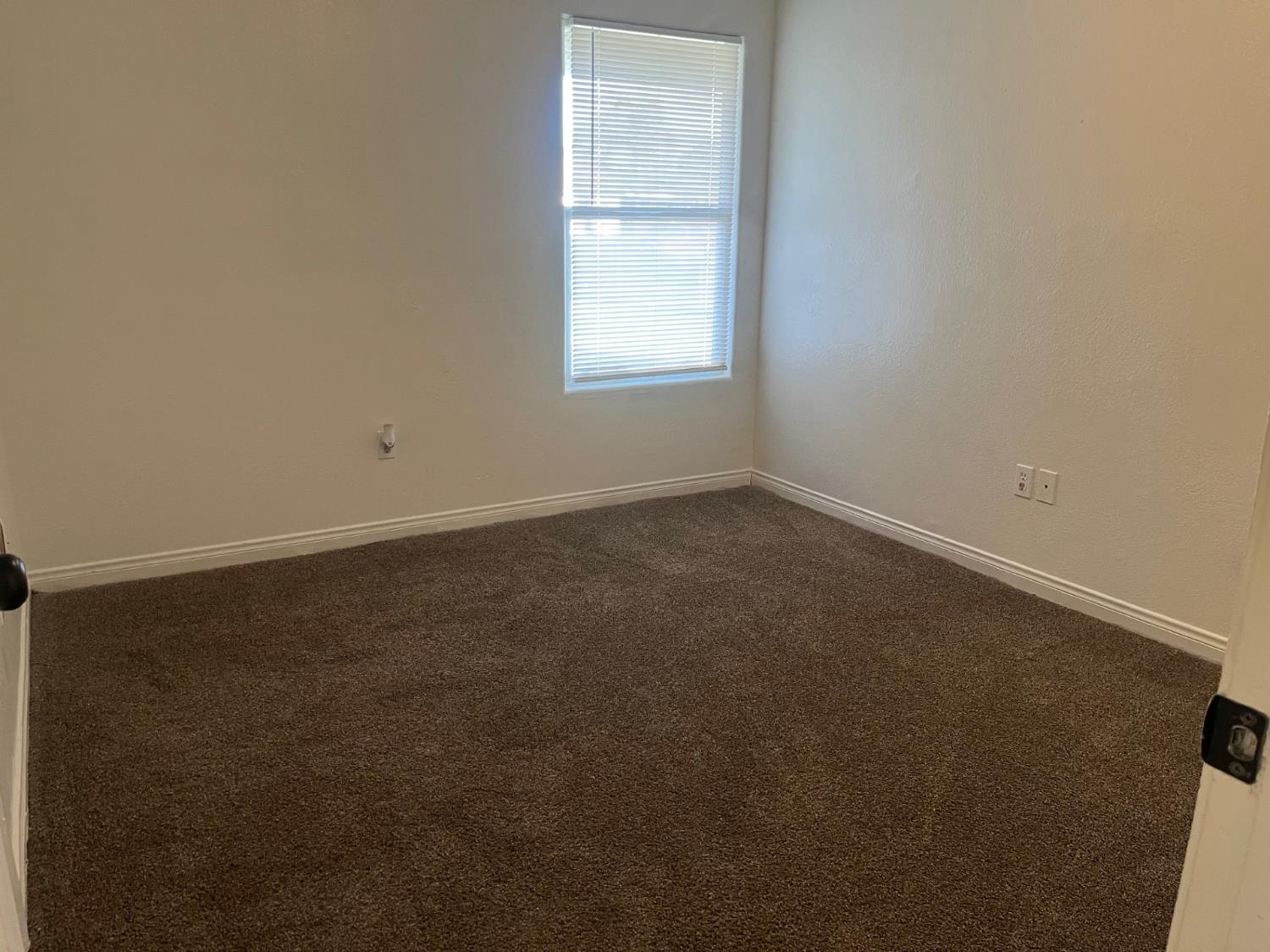 126 Clyde, Bakersfield, CA 93307