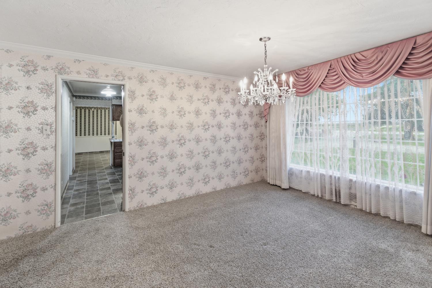 11704 E Nebraska Ave, Selma, CA 93662