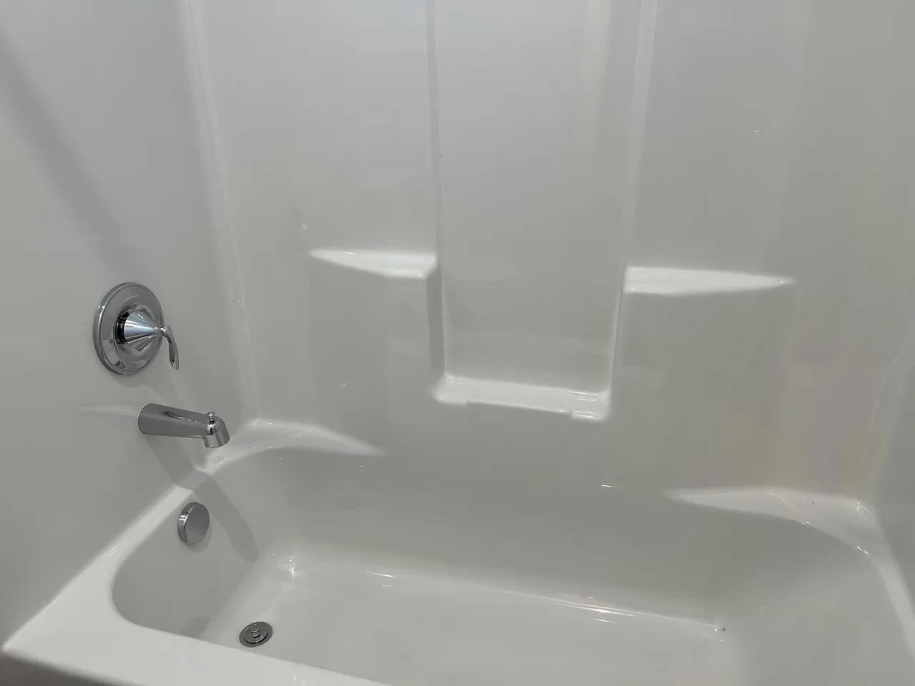 6734 E Cambridge Ave, Fresno, CA 93727