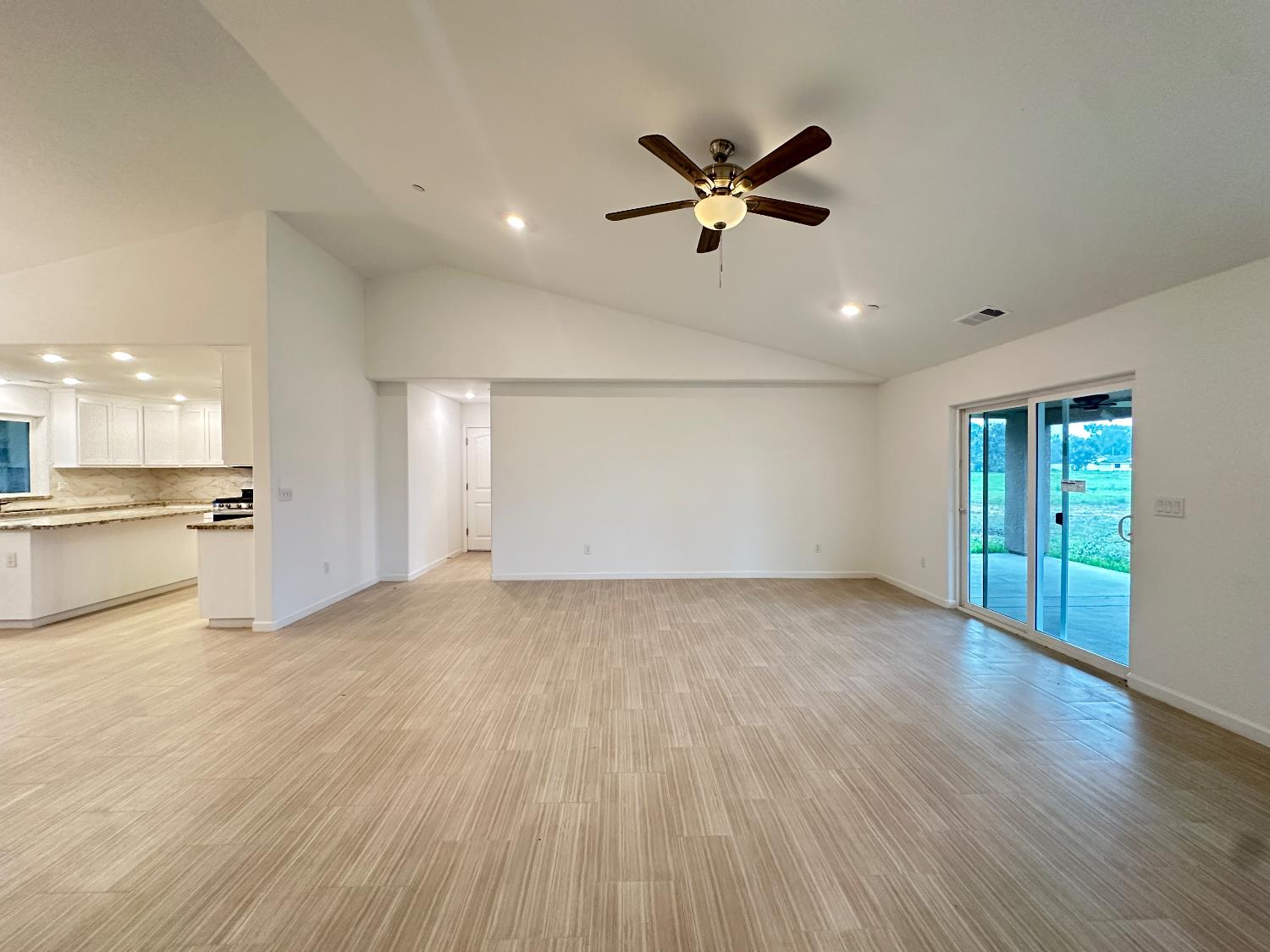 20568 Road 31, Madera, CA 93638