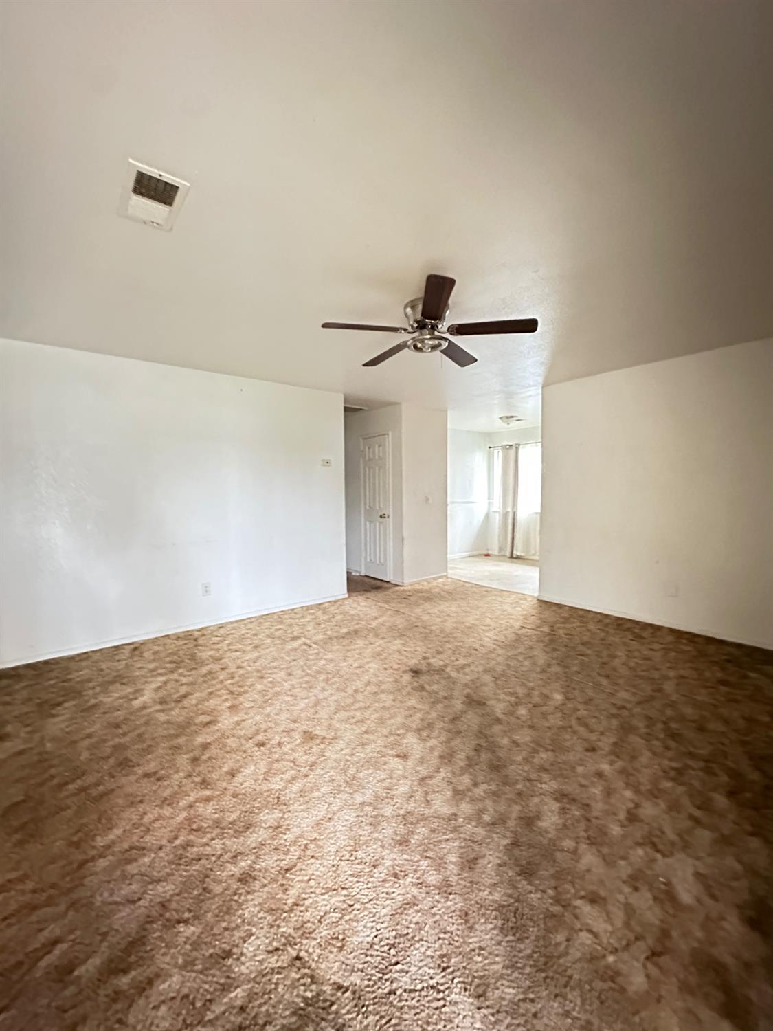 27428 Georgia Ave, Madera, CA 93637