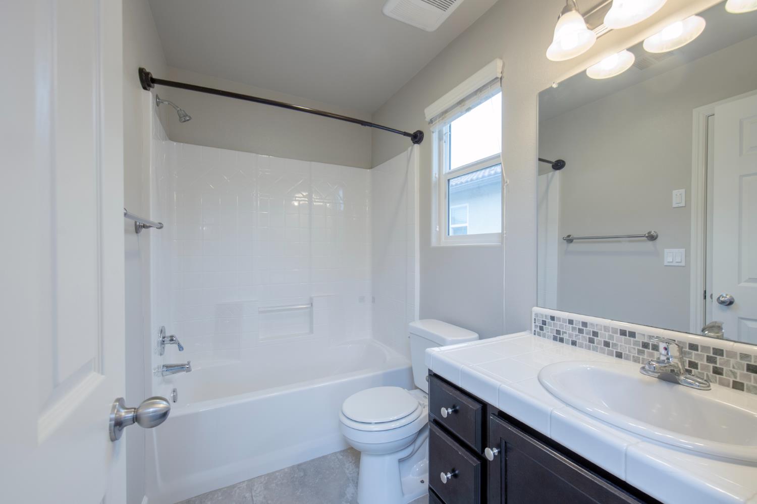 3740 Euphoria Way, Clovis, CA 93619