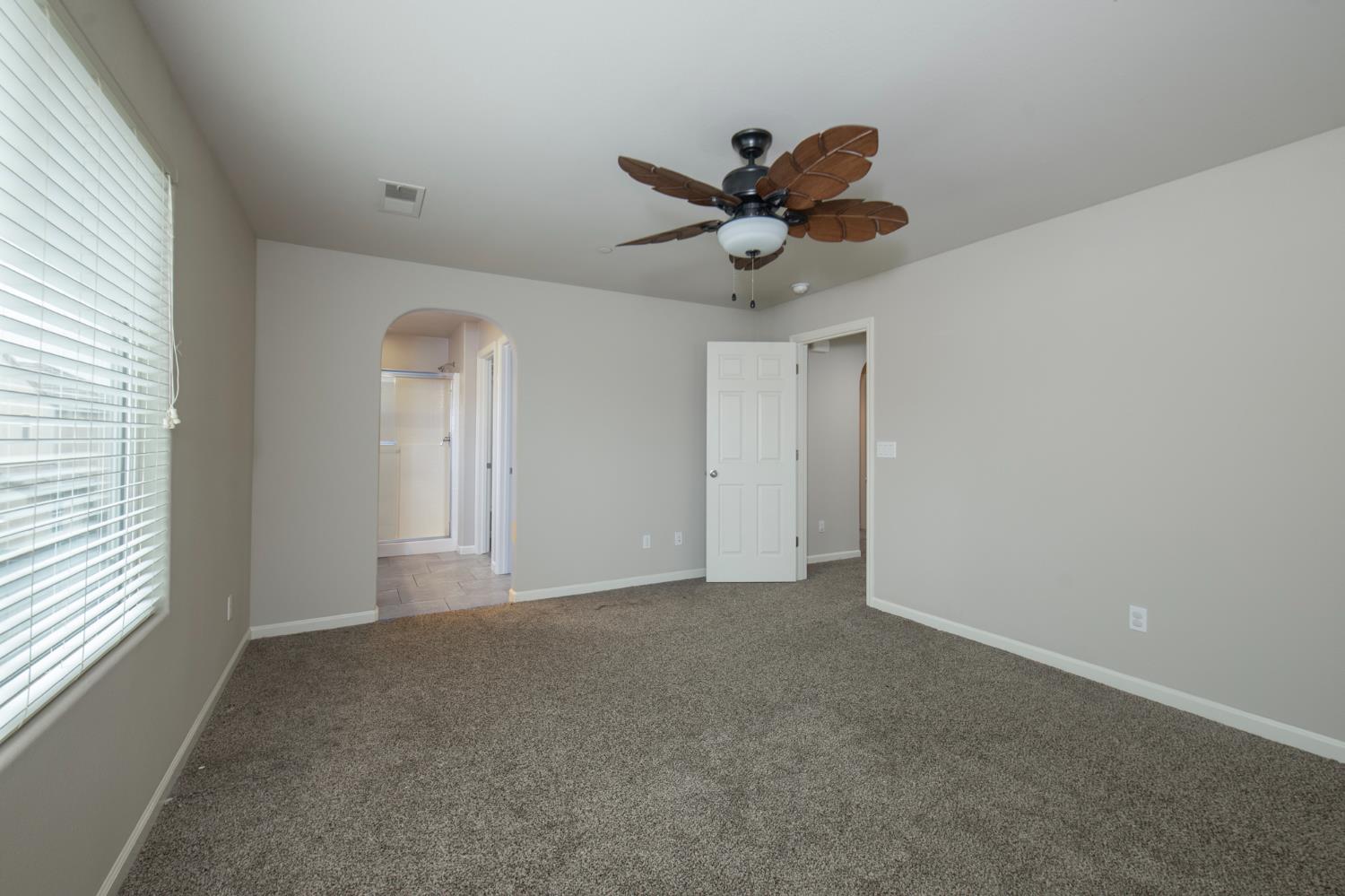 3740 Euphoria Way, Clovis, CA 93619