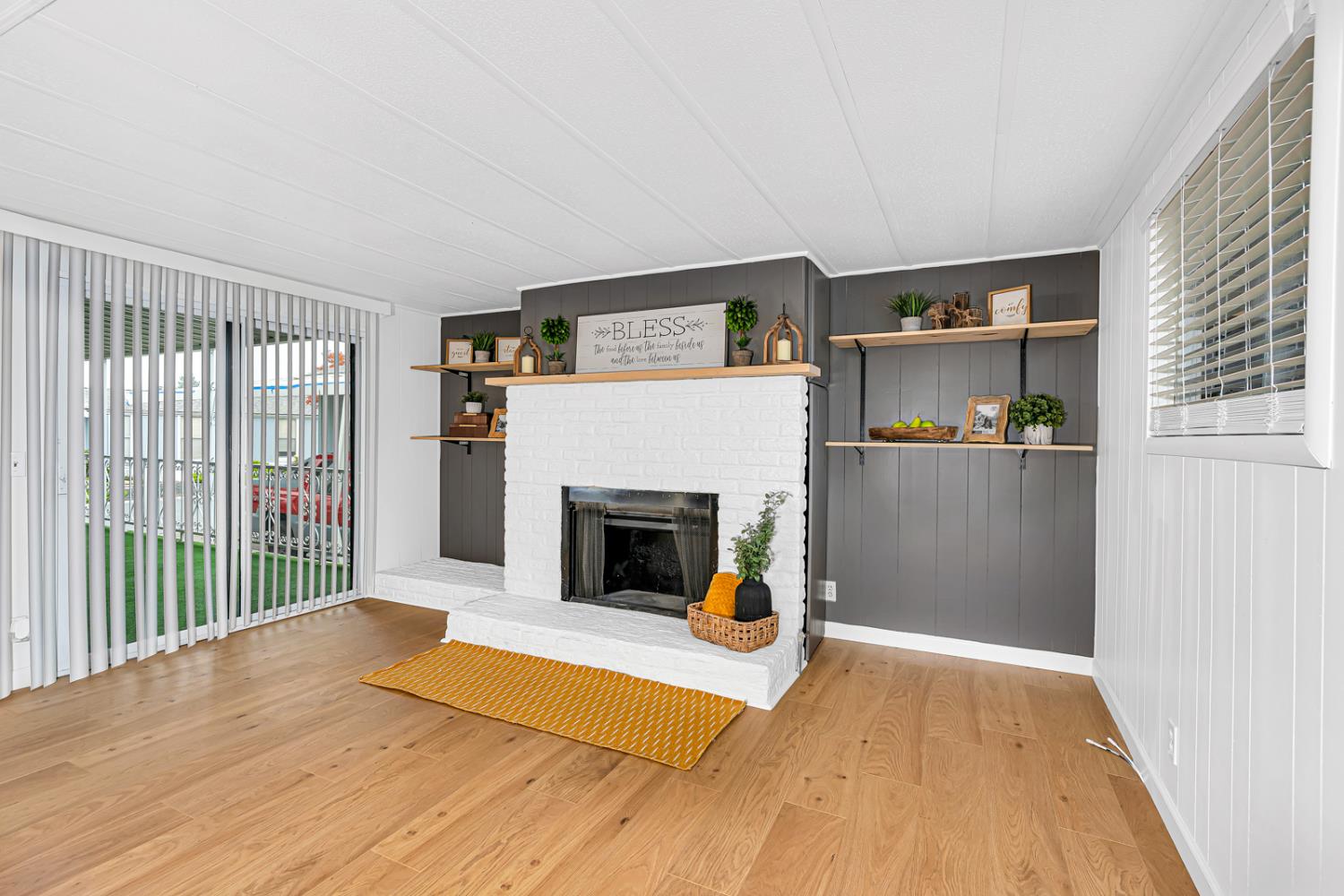 2706 W ashlan Ave #266, Fresno, CA 93705