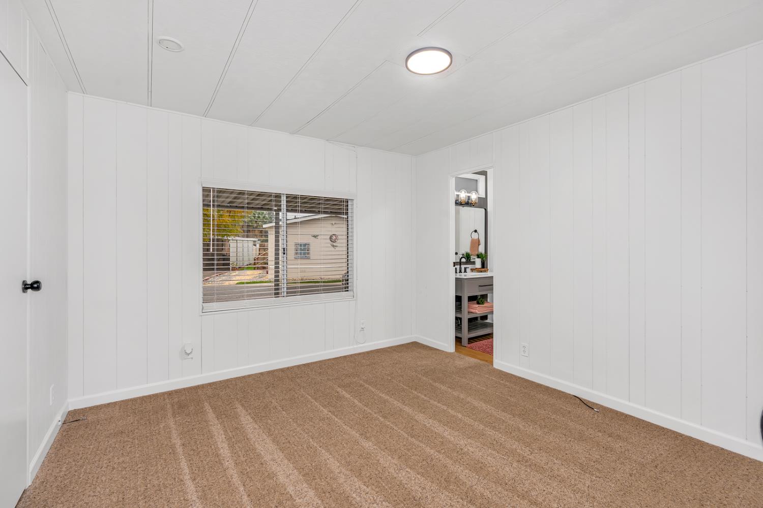 2706 W ashlan Ave #266, Fresno, CA 93705