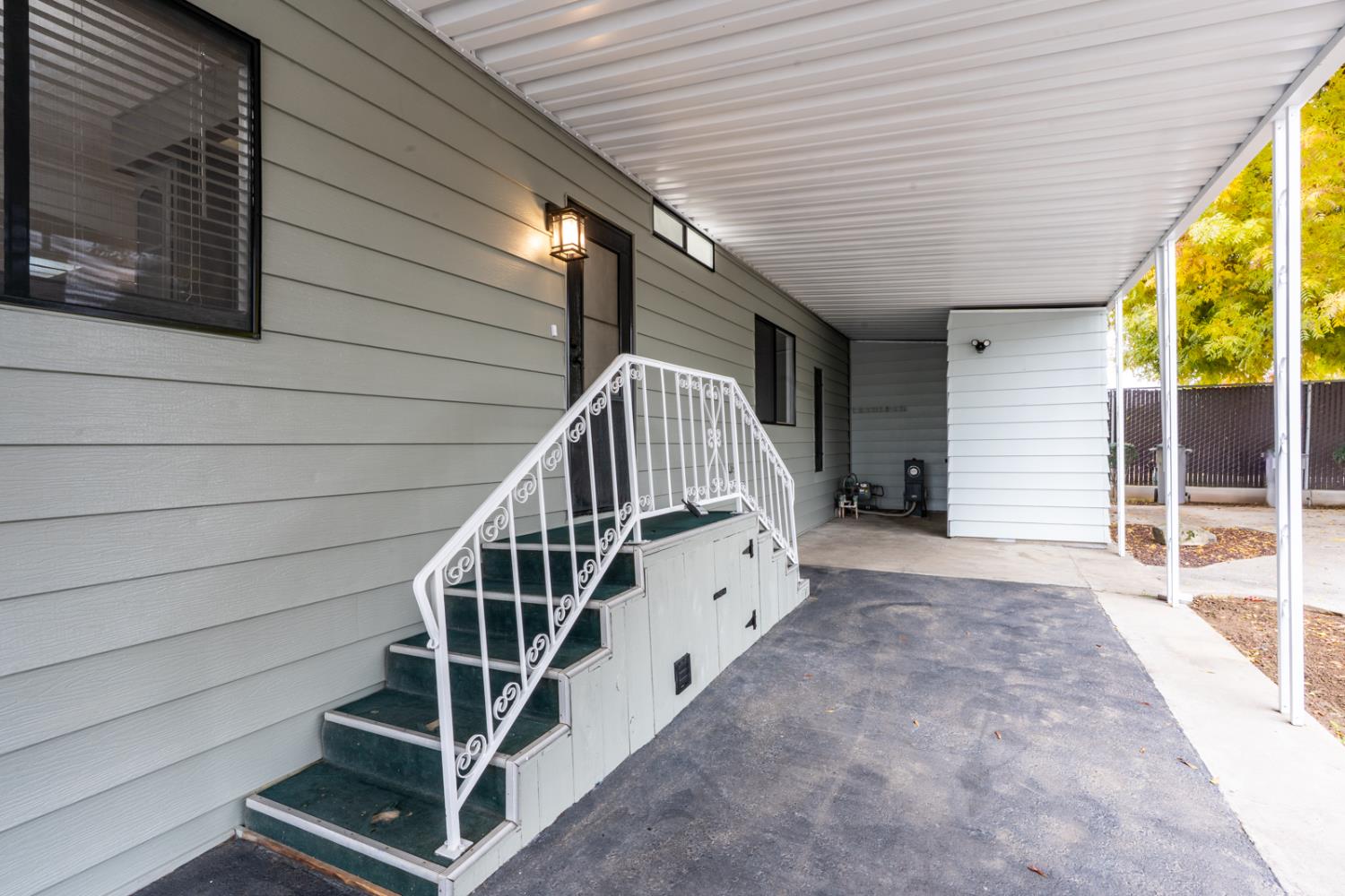 2706 W ashlan Ave #266, Fresno, CA 93705