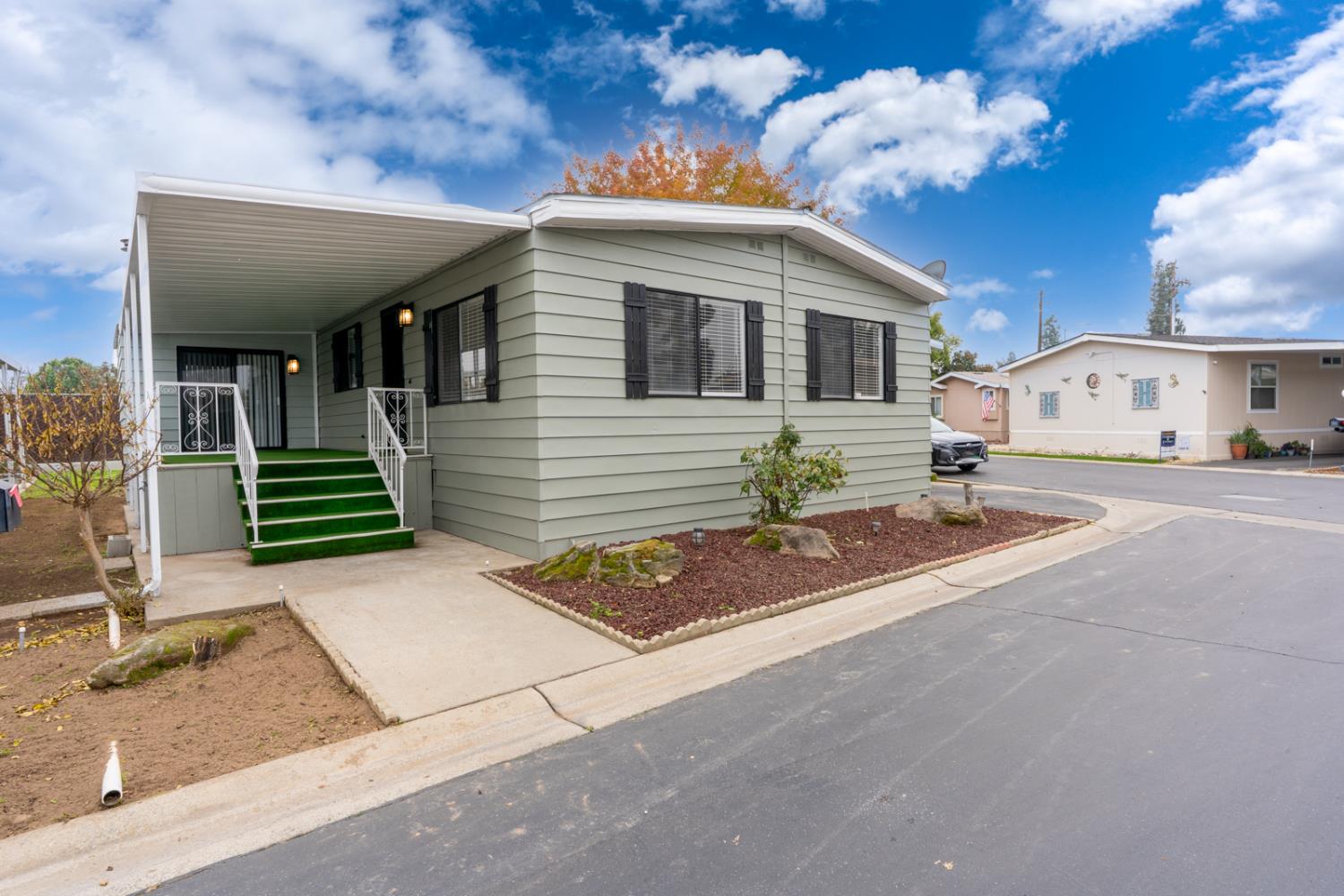 2706 W ashlan Ave #266, Fresno, CA 93705