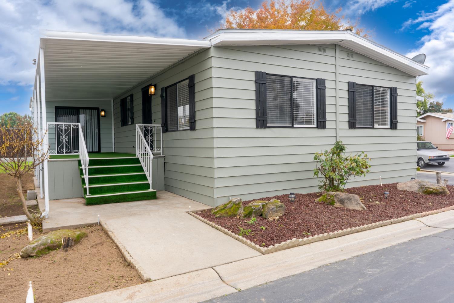 2706 W ashlan Ave #266, Fresno, CA 93705