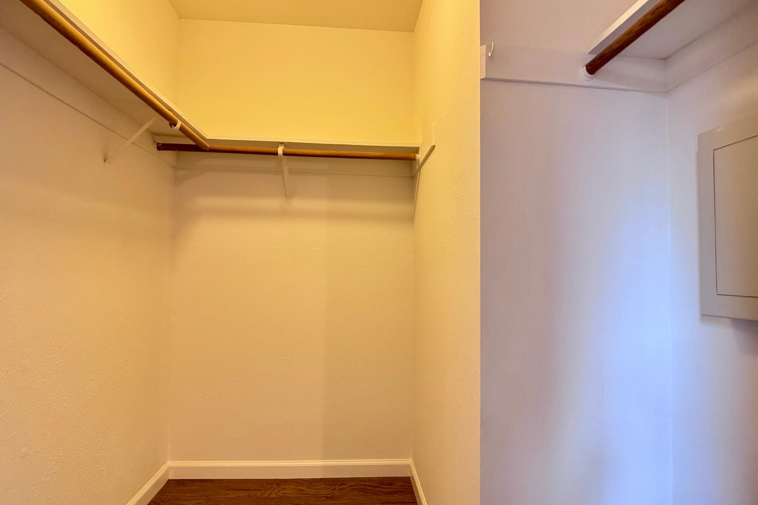 5205 W Lamona Ave, Fresno, CA 93722