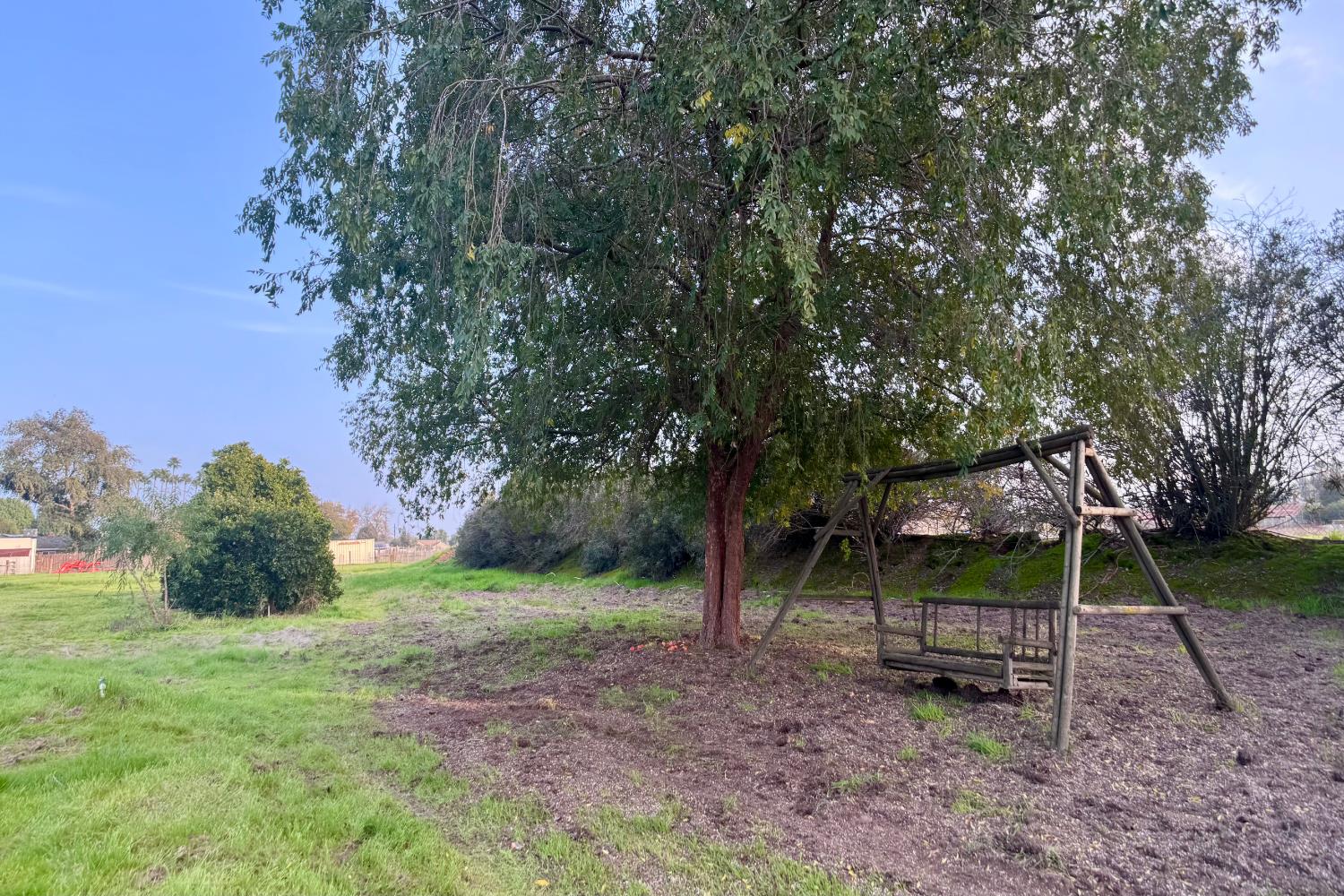 5205 W Lamona Ave, Fresno, CA 93722