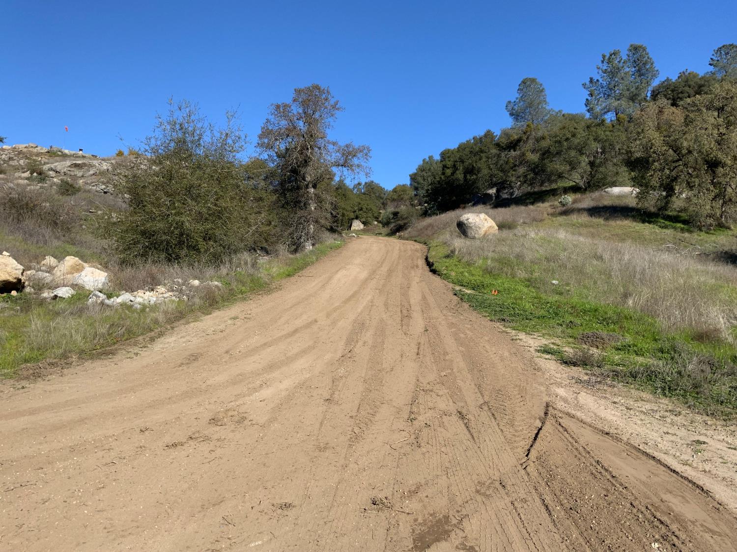 0 02 Country Oak, Prather, CA 93651