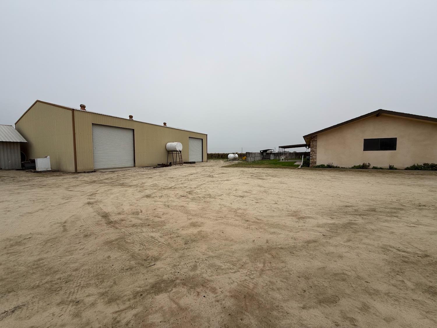 376 E Klepper, Caruthers, CA 93609