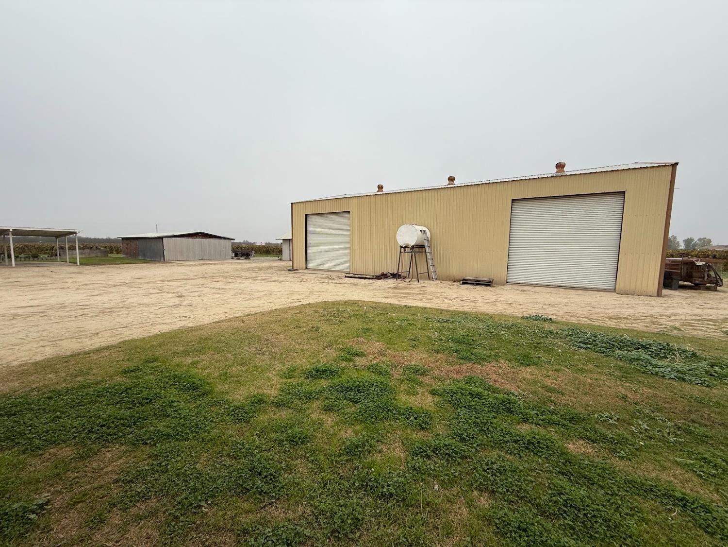 376 E Klepper, Caruthers, CA 93609