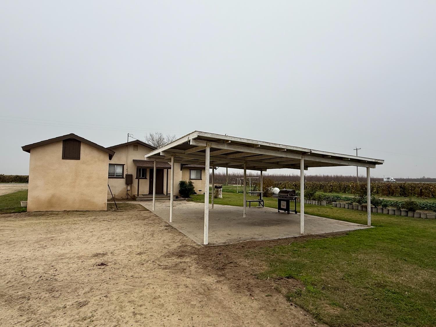 376 E Klepper, Caruthers, CA 93609