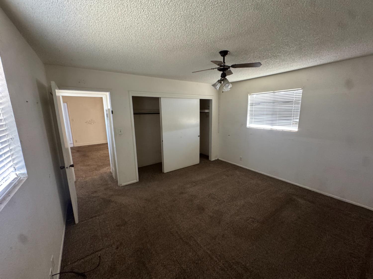 376 E Klepper, Caruthers, CA 93609