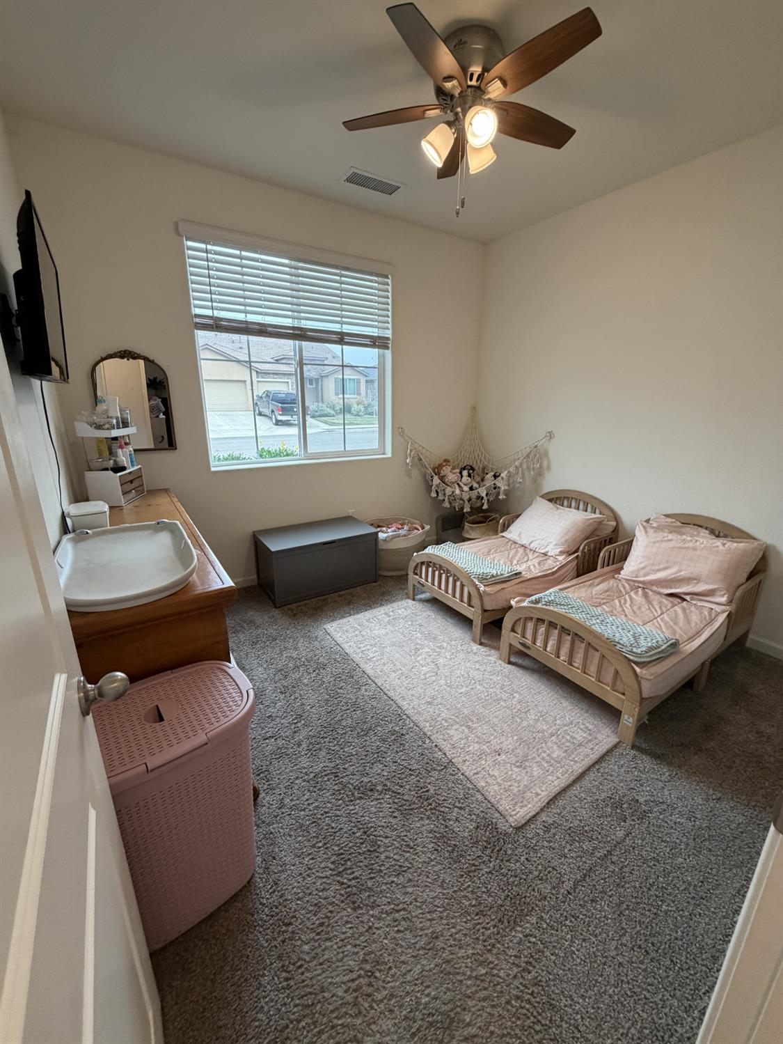 2454 HUDSON, Kingsburg, CA 93631