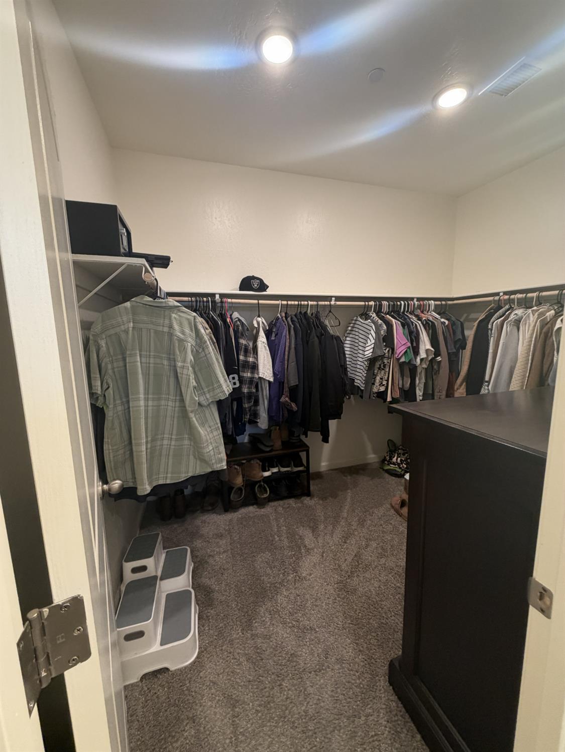 2454 HUDSON, Kingsburg, CA 93631