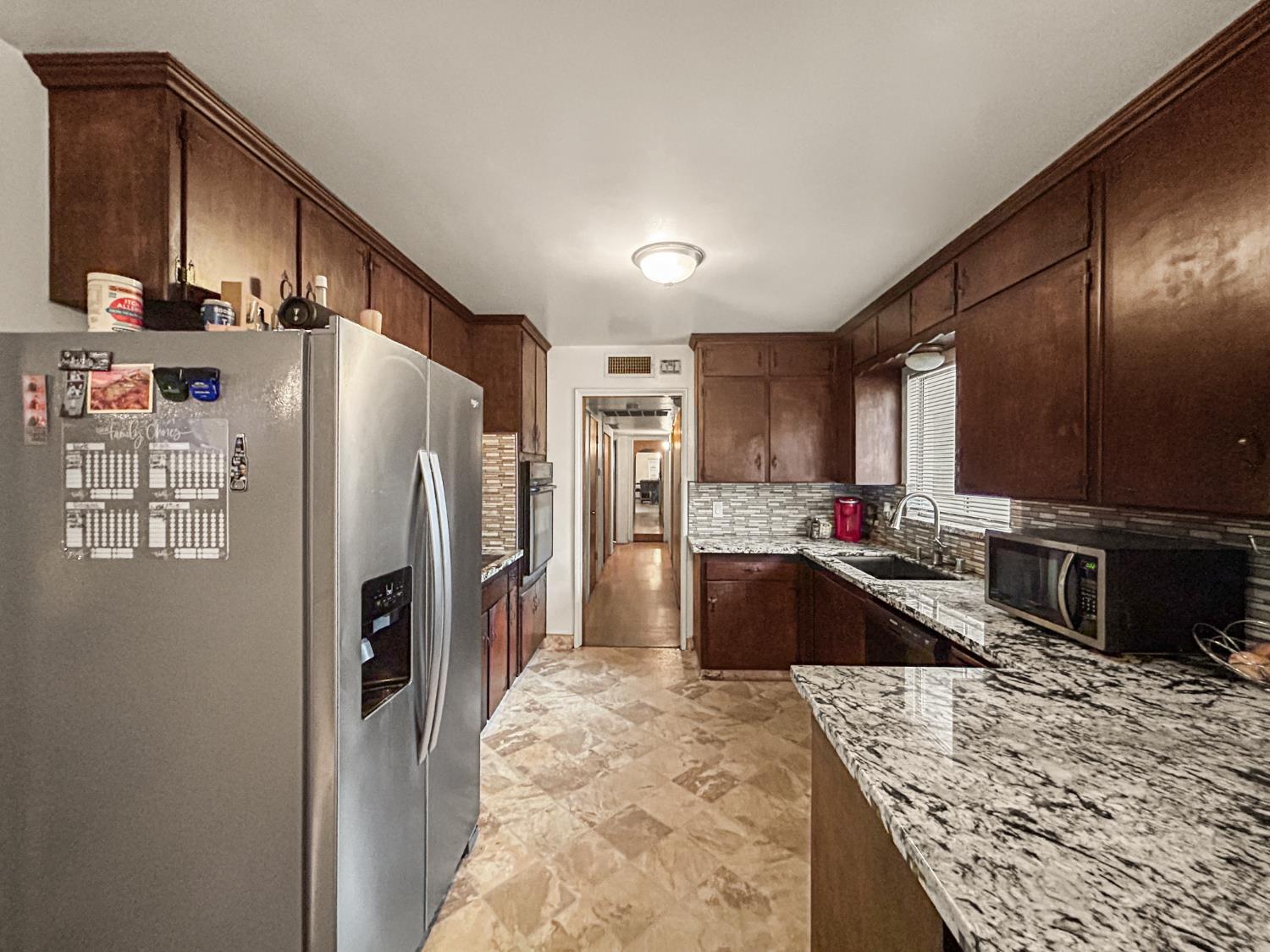 3144 E Santa Ana Ave, Fresno, CA 93726