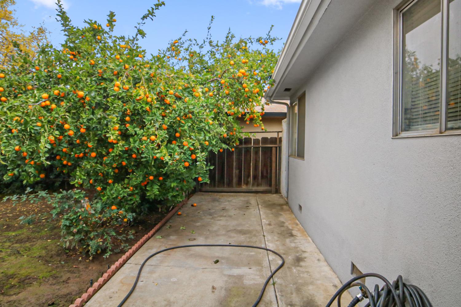 3144 E Santa Ana Ave, Fresno, CA 93726