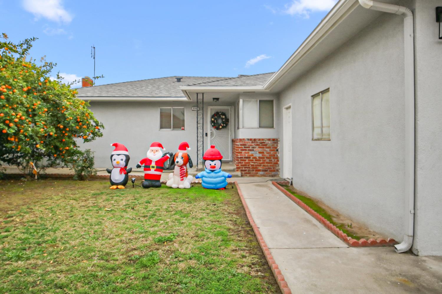3144 E Santa Ana Ave, Fresno, CA 93726