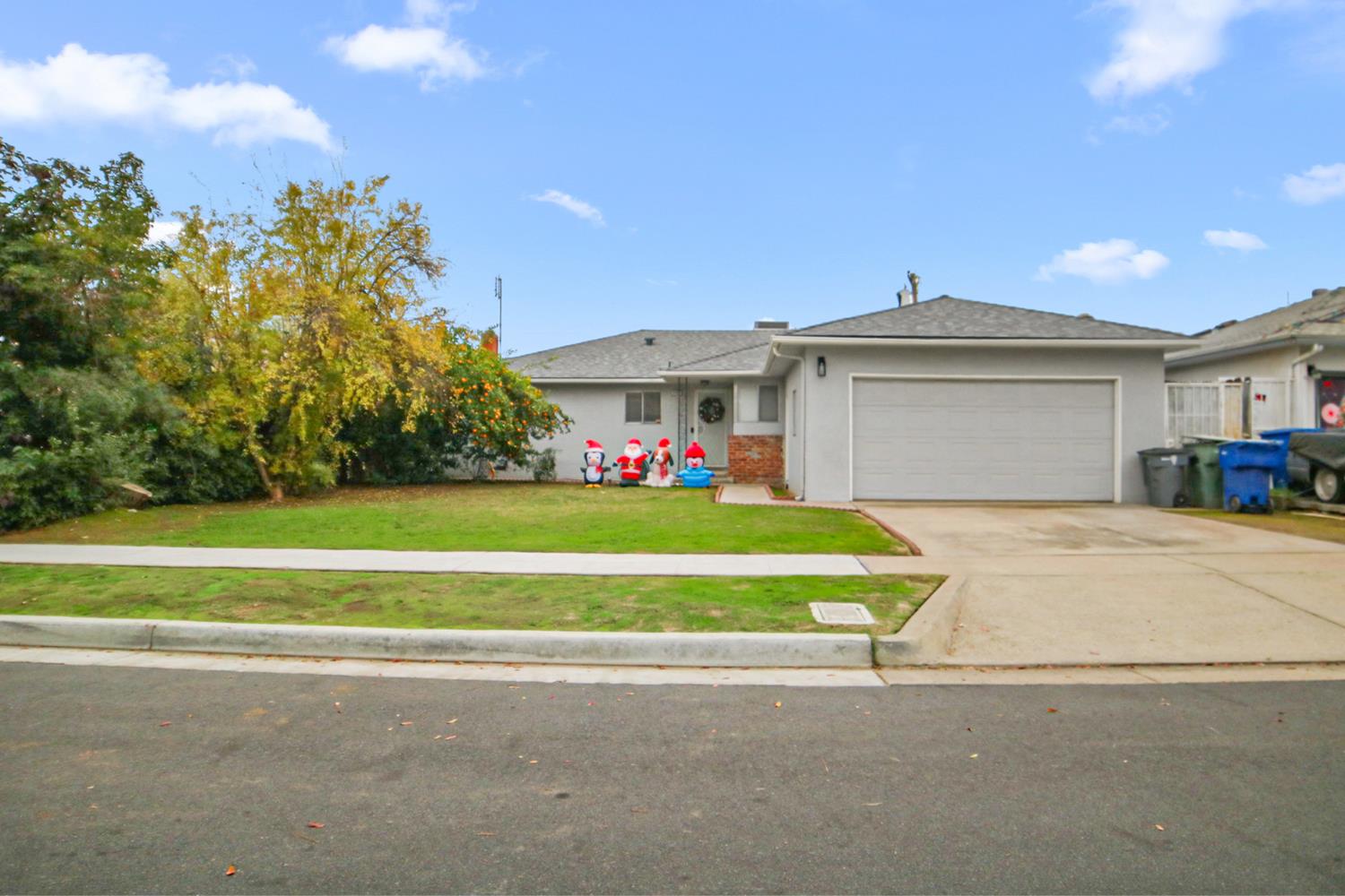 3144 E Santa Ana Ave, Fresno, CA 93726