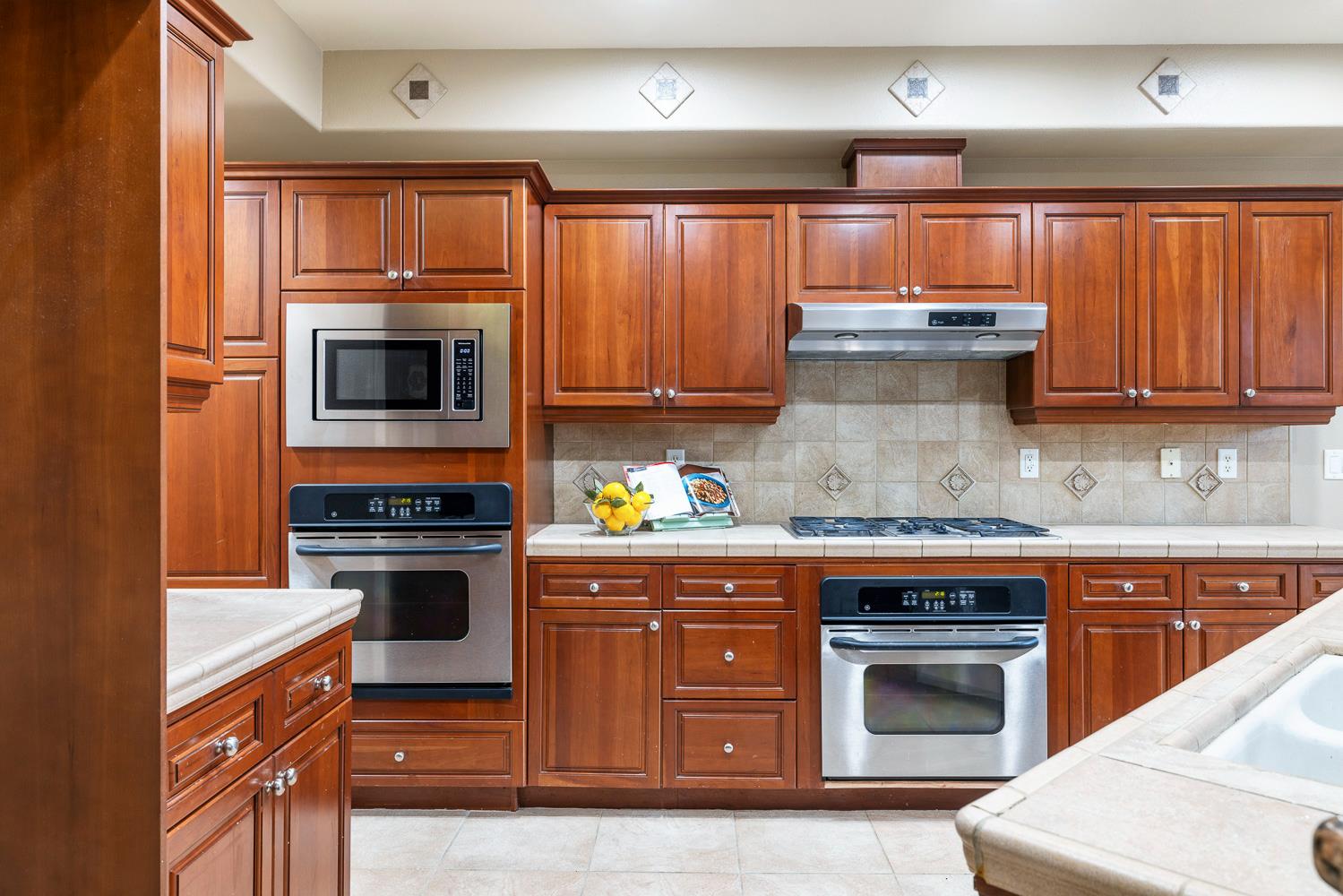 4674 N Arrow Ridge Way, Clovis, CA 93619