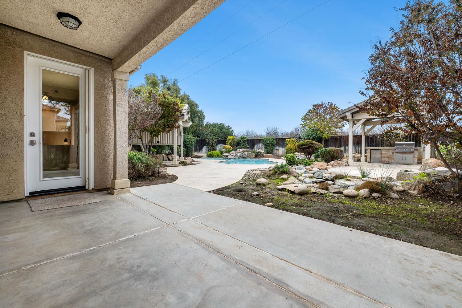 4674 N Arrow Ridge Way, Clovis, CA 93619