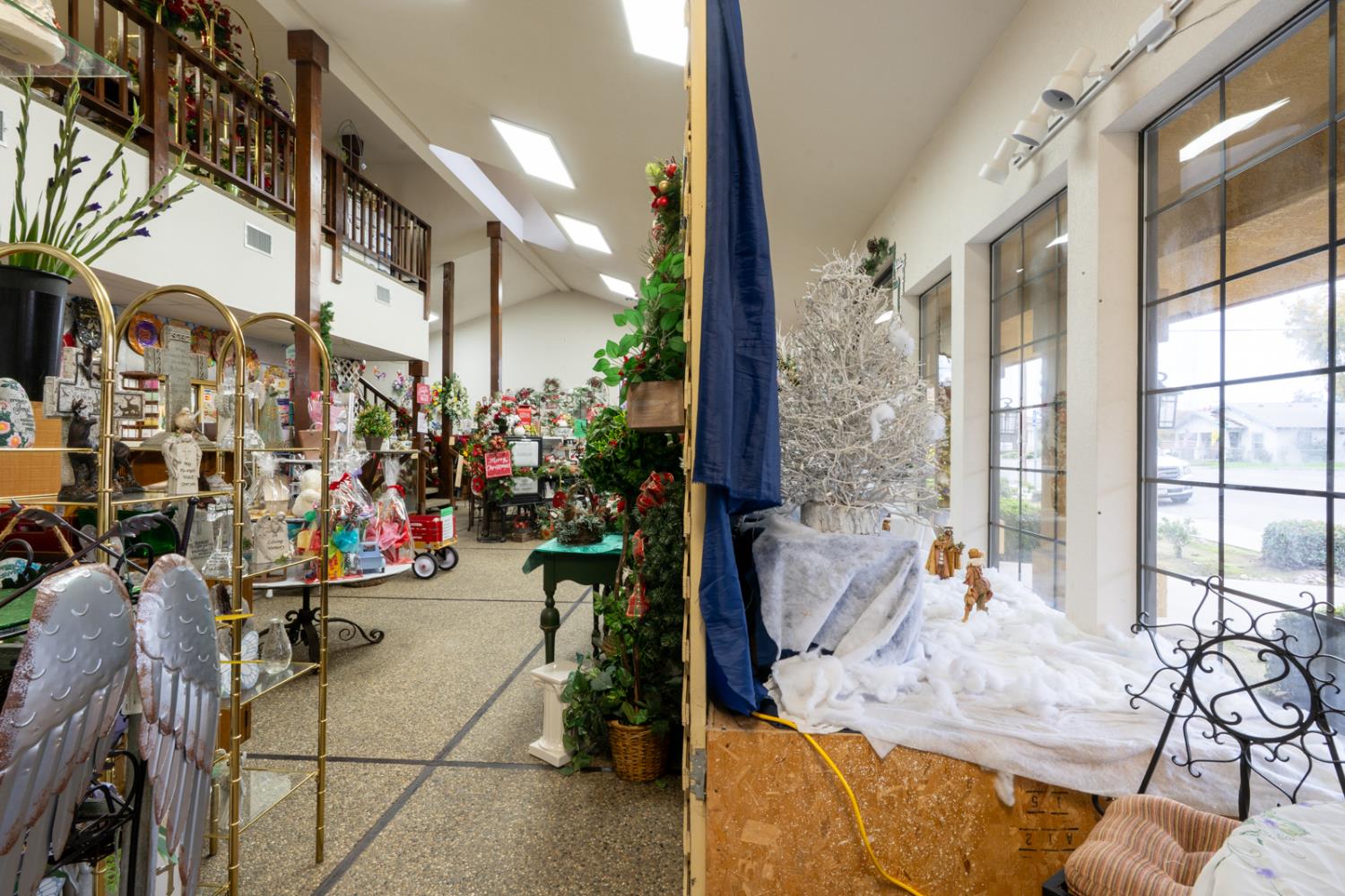 201 N I St, Madera, CA 93637