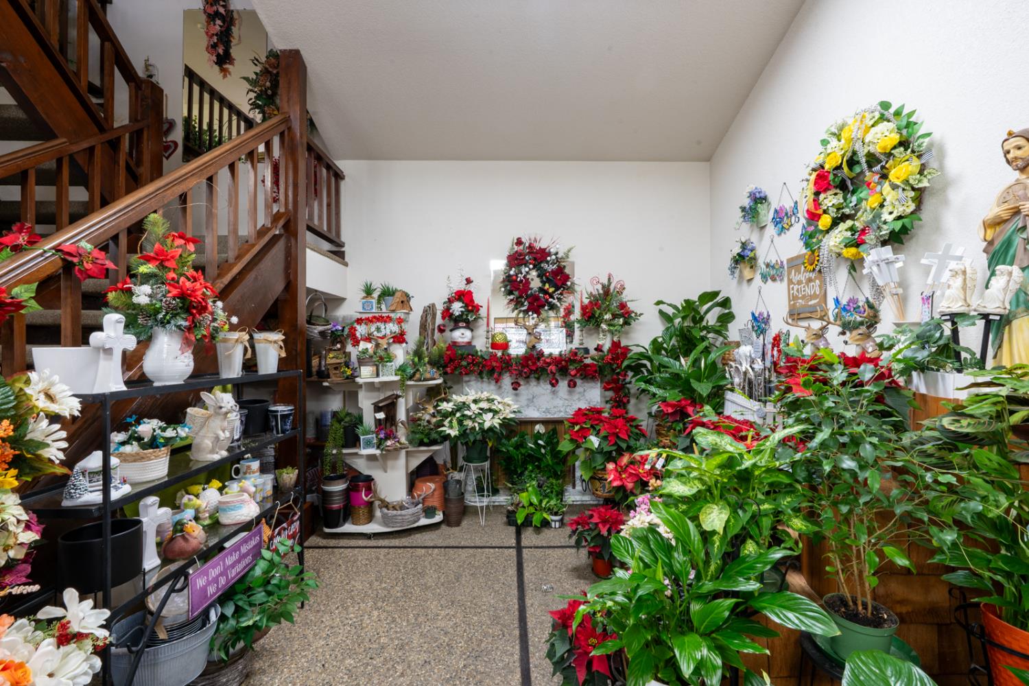 201 N I St, Madera, CA 93637