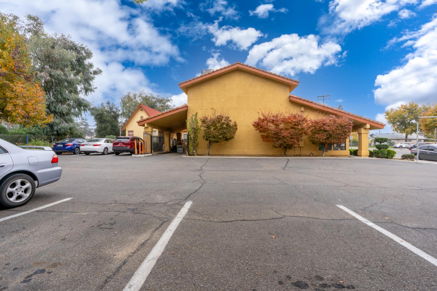 201 N I St, Madera, CA 93637