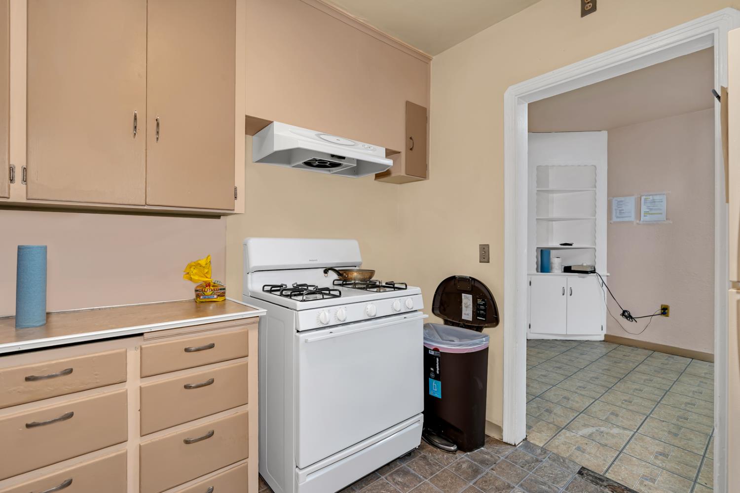 201 N I St, Madera, CA 93637