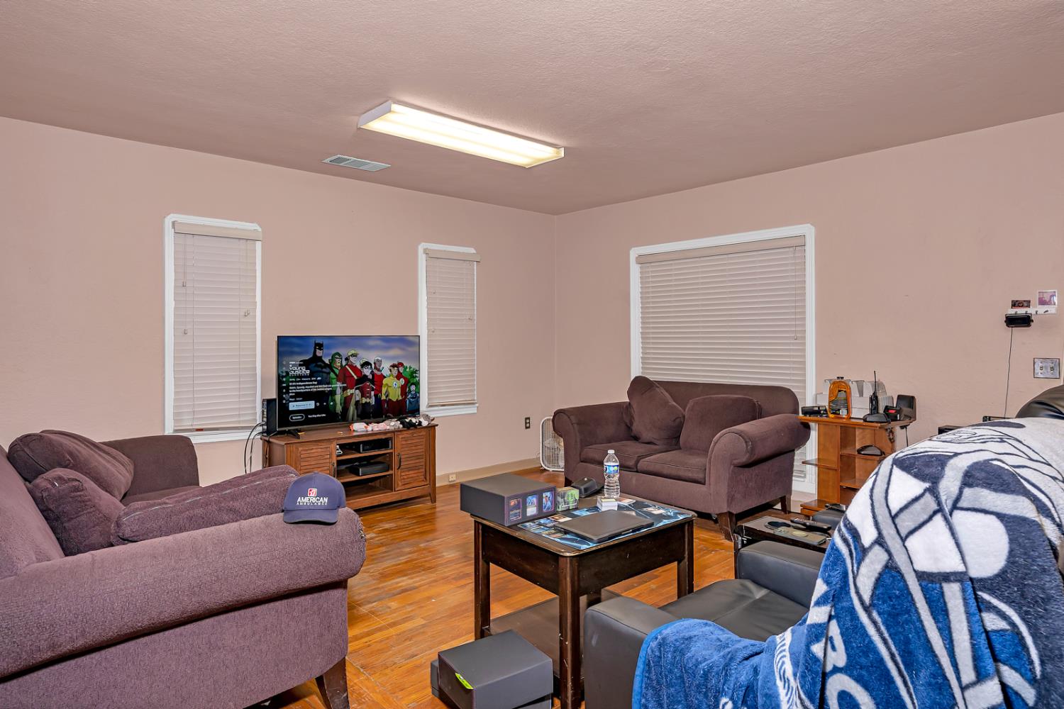 201 N I St, Madera, CA 93637