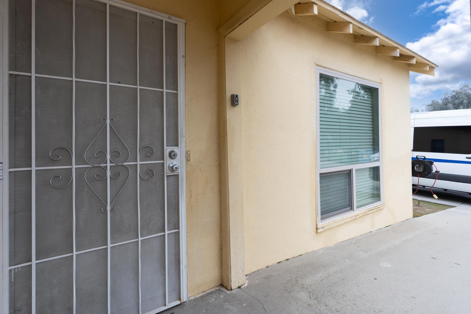 201 N I St, Madera, CA 93637