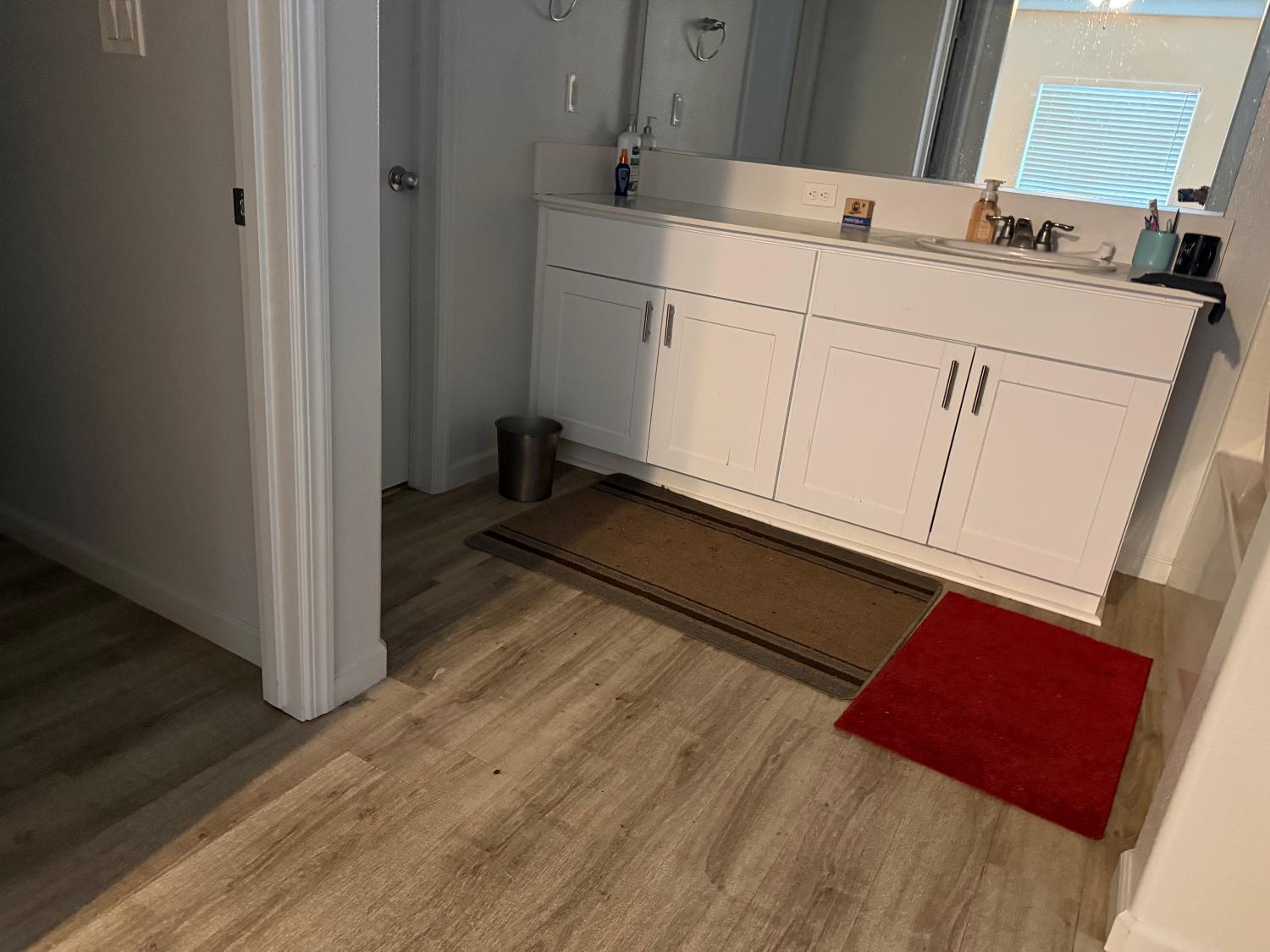 1391 Shoreside Dr, Madera, CA 93637