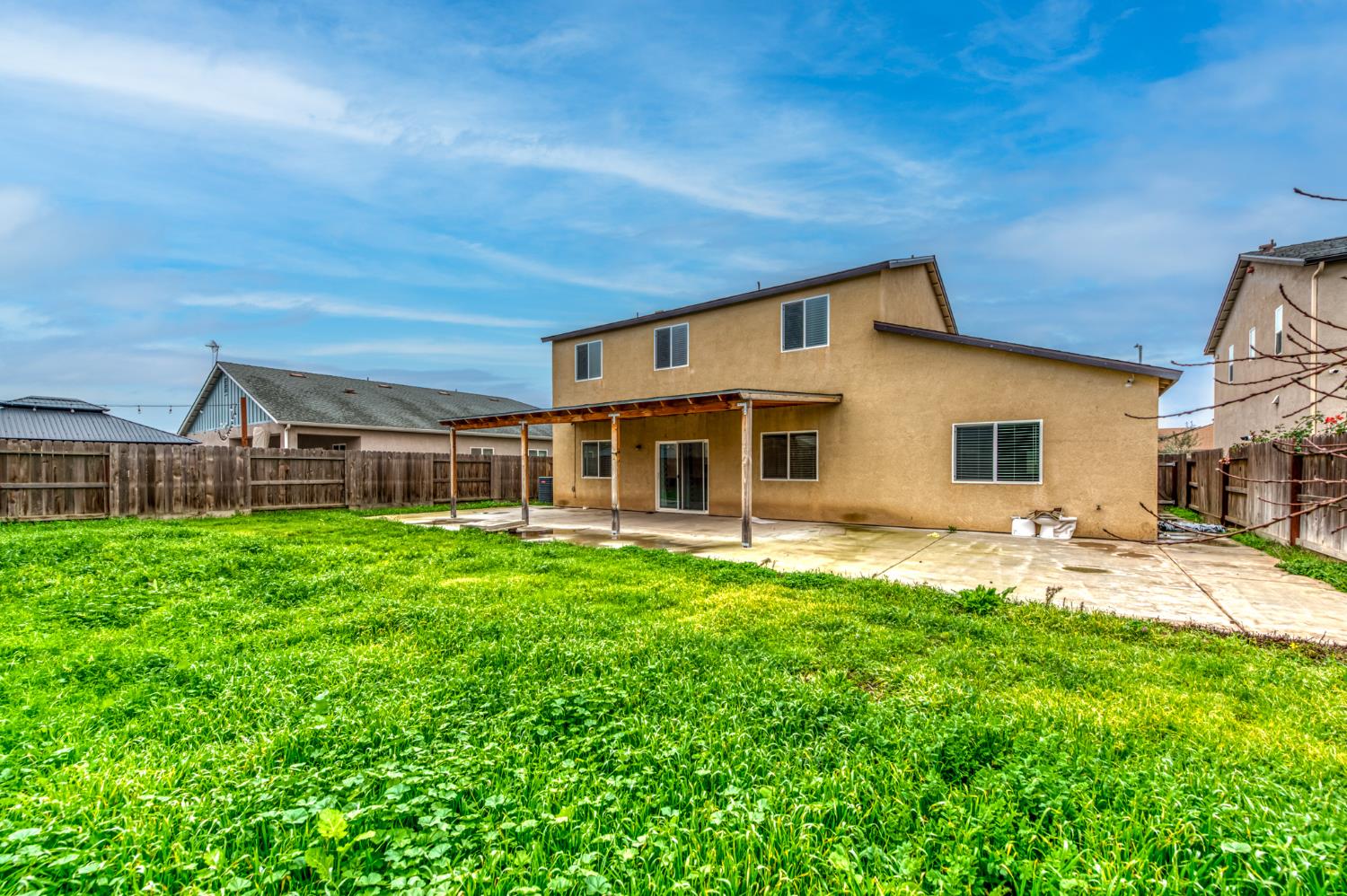 1391 Shoreside Dr, Madera, CA 93637